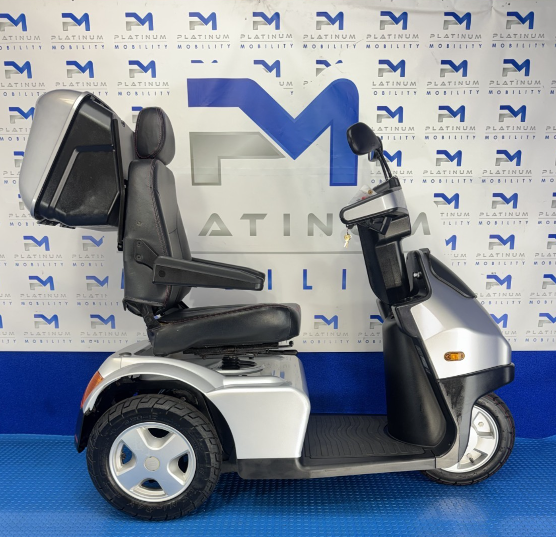 TGA Breeze S3 8MPH LARGE Mobility Scooter All Terrain 1989
