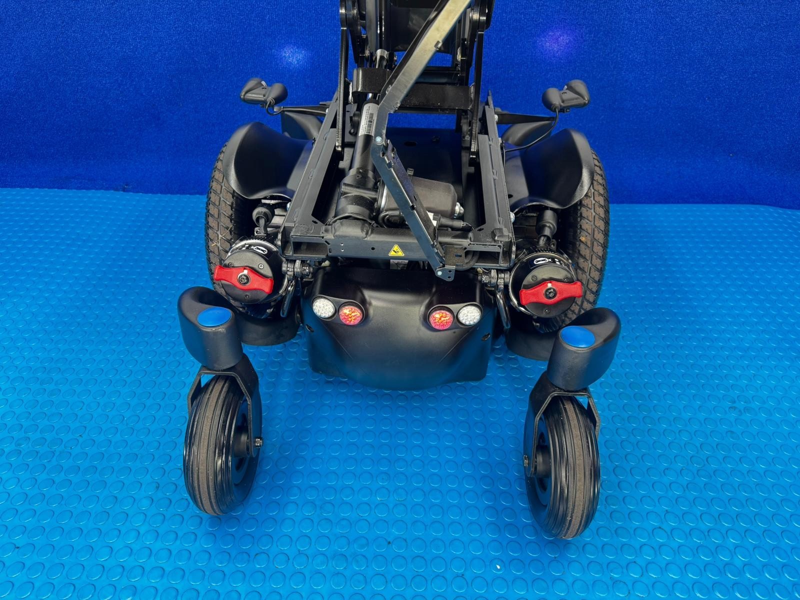 Sunrise Quickie Q500M Powerchair – 6mph Riser Electric Wheelchair 1908