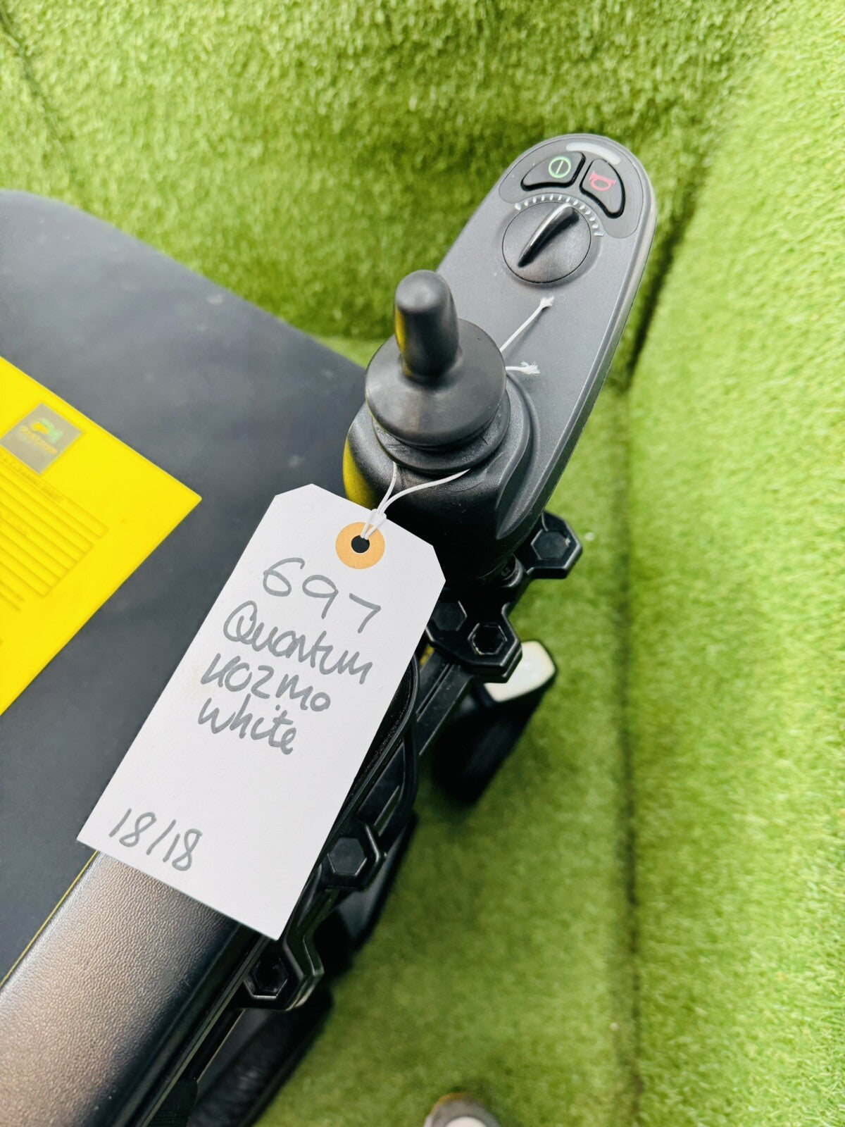 QUANTUM KOZMO PORTABLE GO CHAIR ELECTRIC WHEELCHAIR MOBILITY POWERCHAIR 4MPH