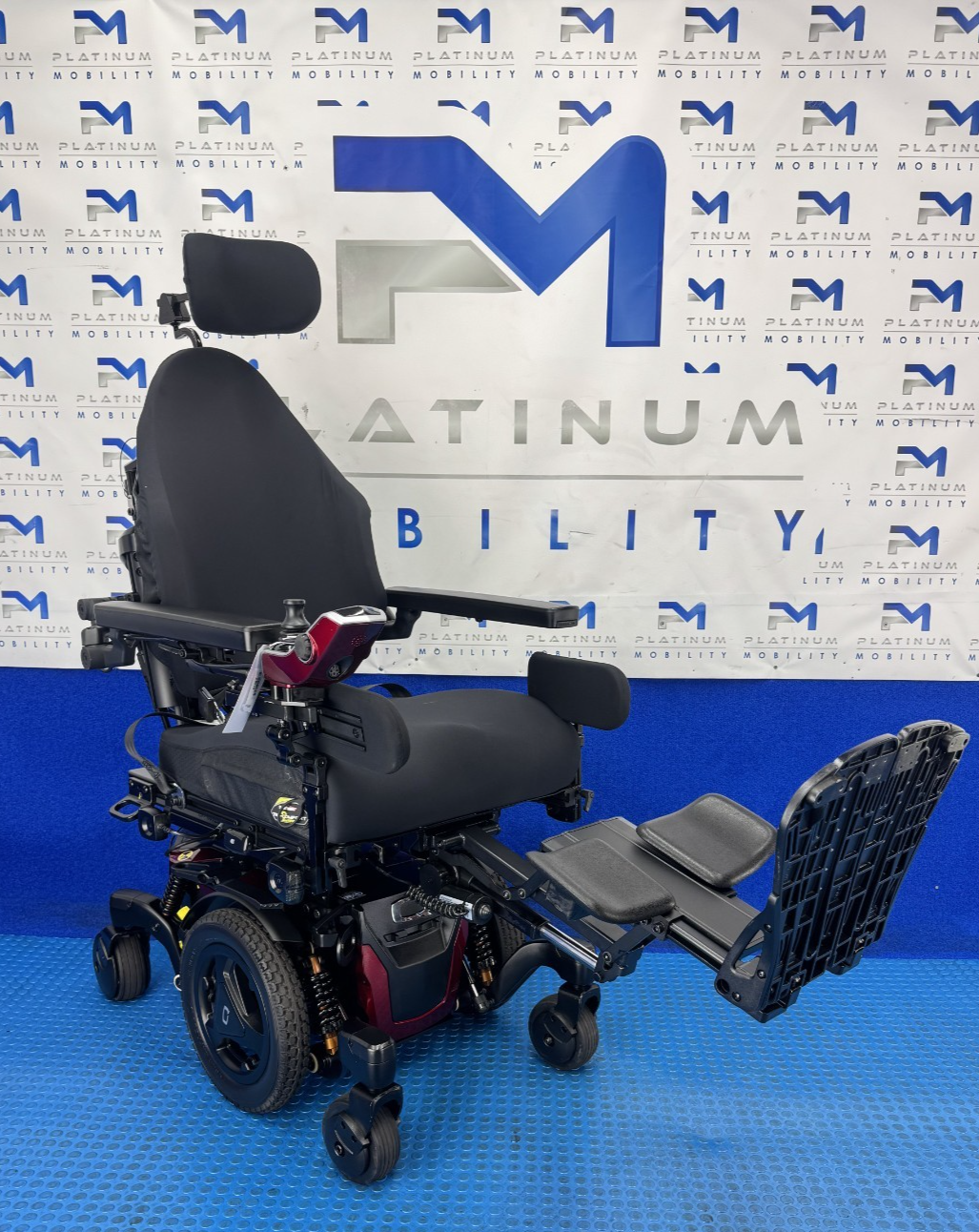 PRIDE QUANTUM EDGE 3 STRETTO 6MPH ELECTRIC POWERCHAIR TILT, RECLINE, LEGS 2508