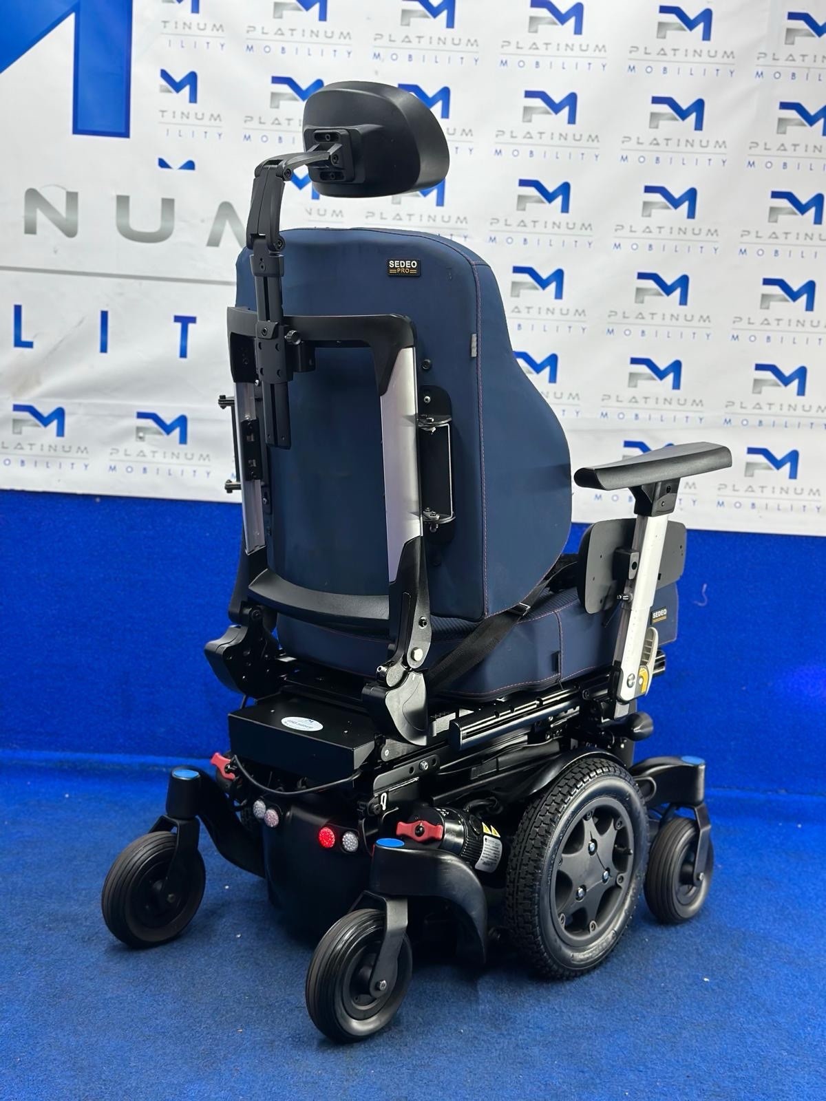 Quickie Q500 M Powerchair – 6mph Riser Electric Wheelchair by Sunrise (916)