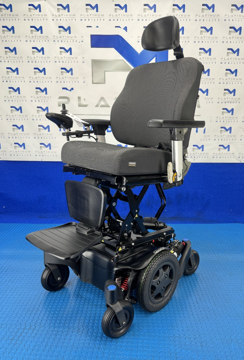 SUNRISE QUICKIE Q500M 6MPH ELECTRIC WHEELCHAIR RISER POWERCHAIR 2300