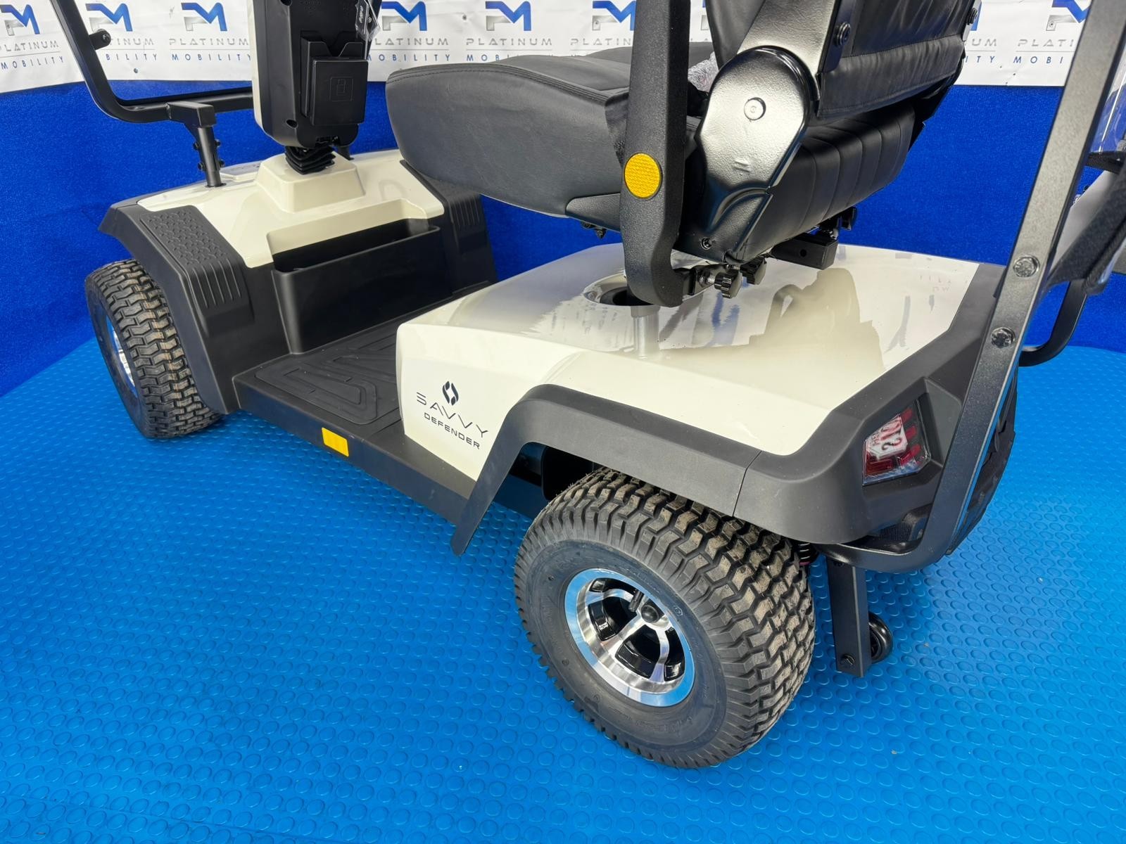 ⭐️SCOOTERPAC SAVVY DEFENDER⭐️ All Terrain Mobility Scooter with Hard Top Canopy
