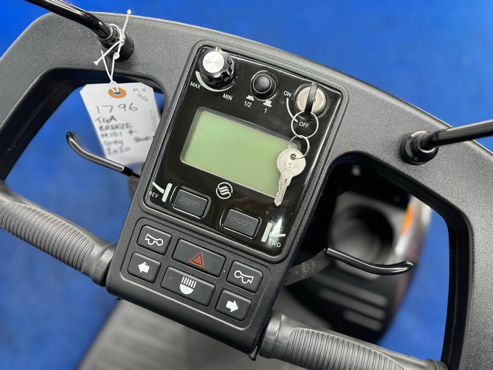 TGA Breeze Midi 4 All Terrain Mobility Scooter 8MPH 1796