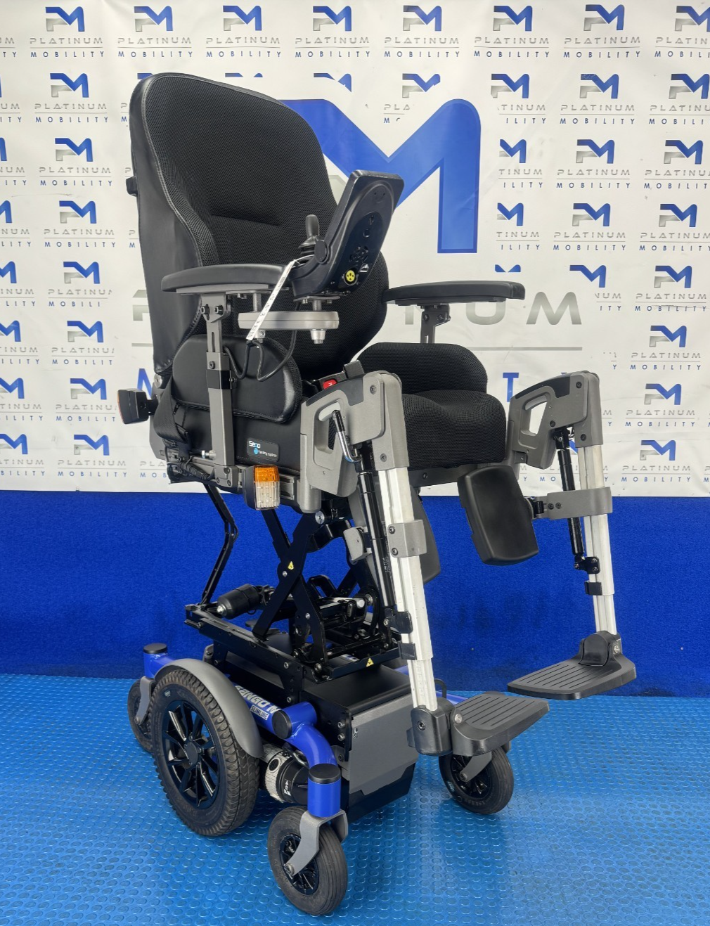 2025 Dietz Sango Advaned M Slimline 6MPH Rise & Tilt Electric Wheelchair 2541