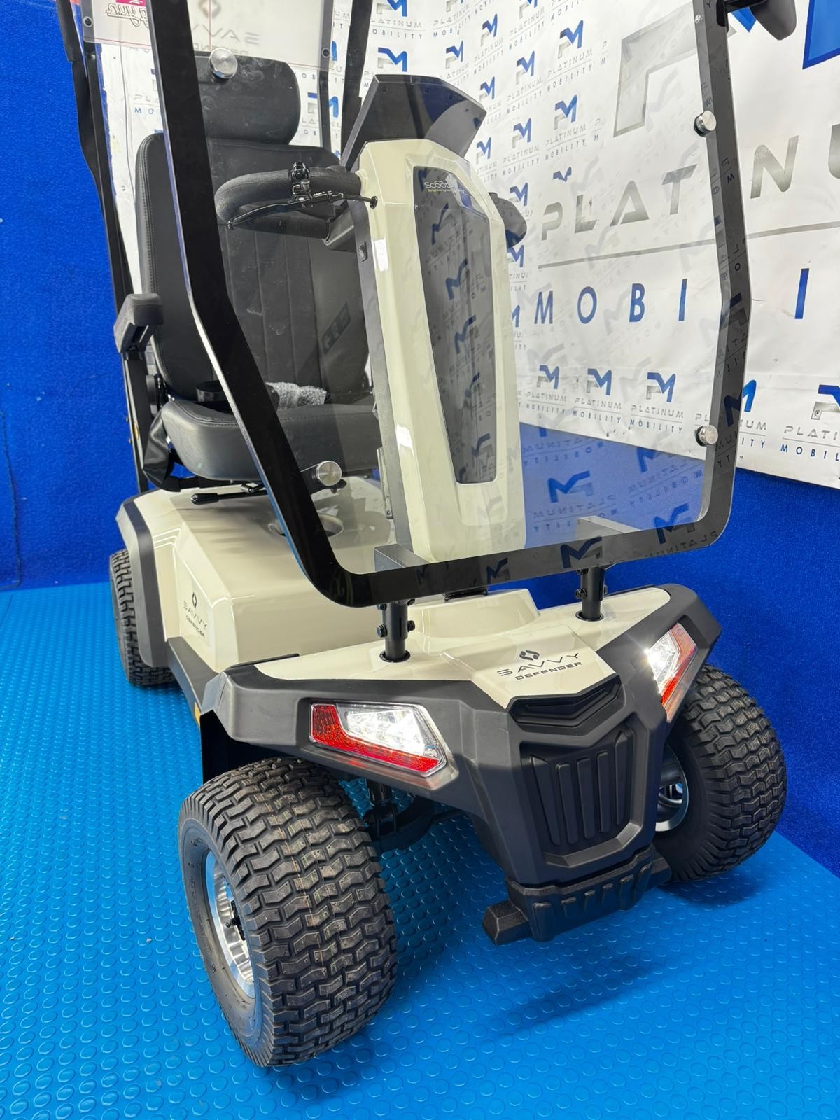 ⭐️SCOOTERPAC SAVVY DEFENDER⭐️ All Terrain Mobility Scooter with Hard Top Canopy