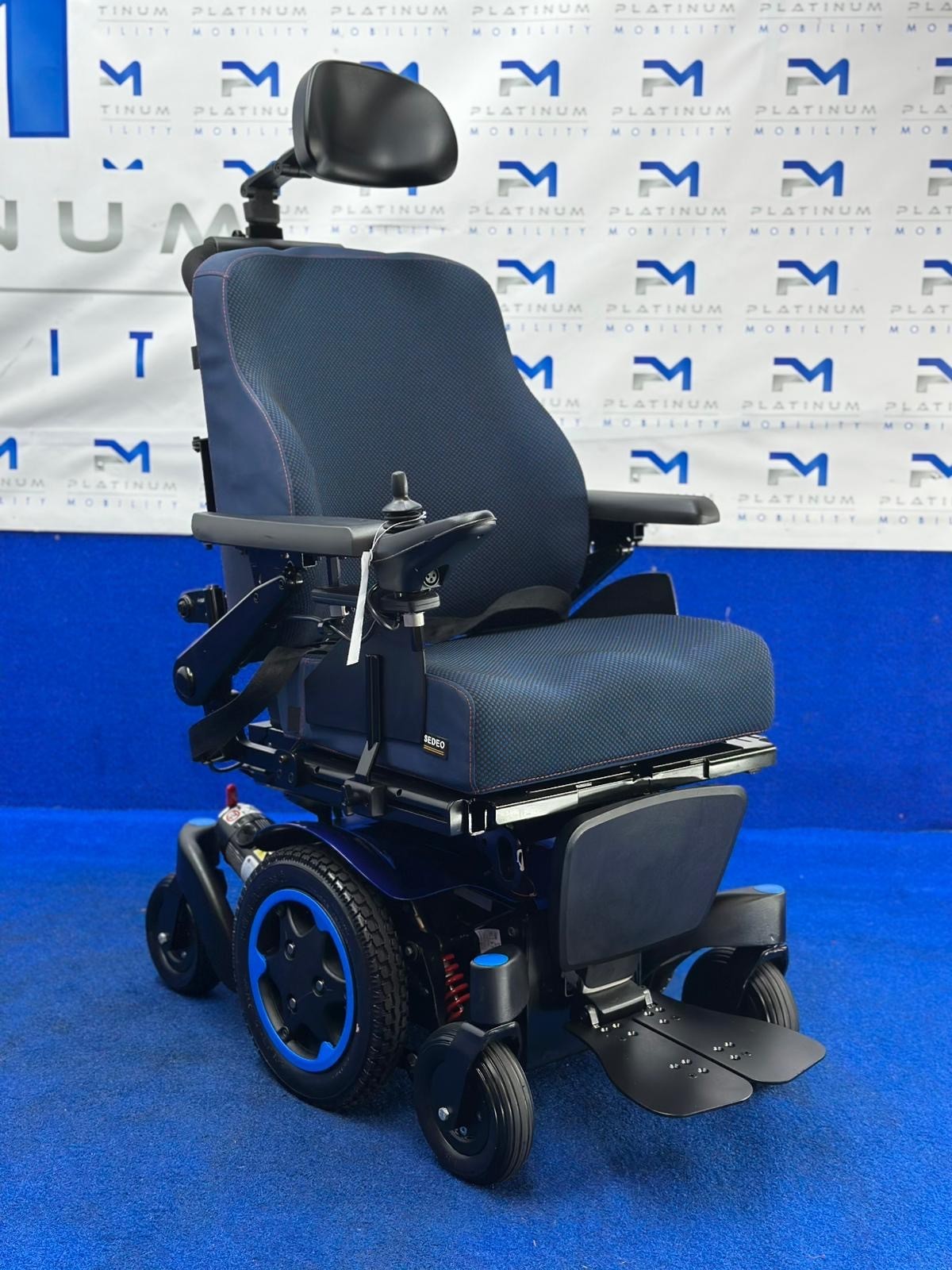 Quickie Q300 M Mini Powerchair 4 mph Riser Electric Wheelchair by Sunrise (1411)