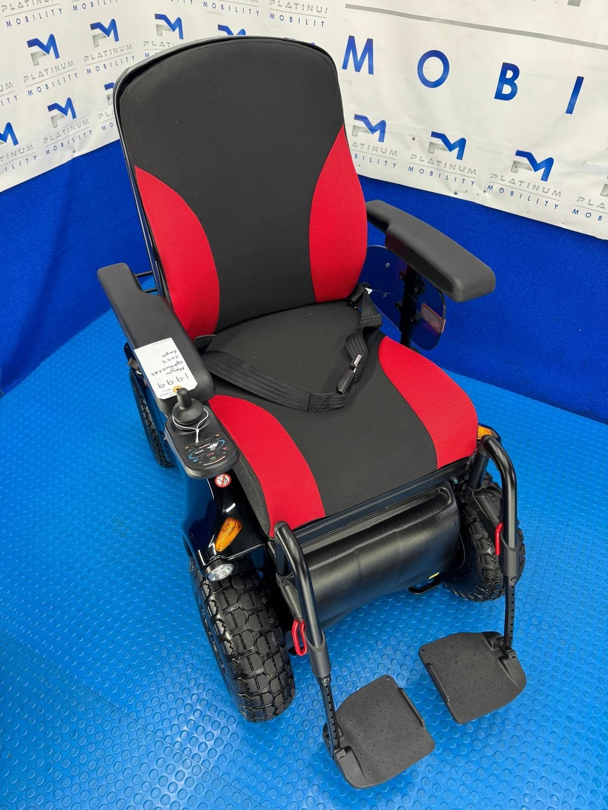 Meyra Optimus 2RS off-road 6MPH Powerchair Electric Wheelchair All Terrain 1999