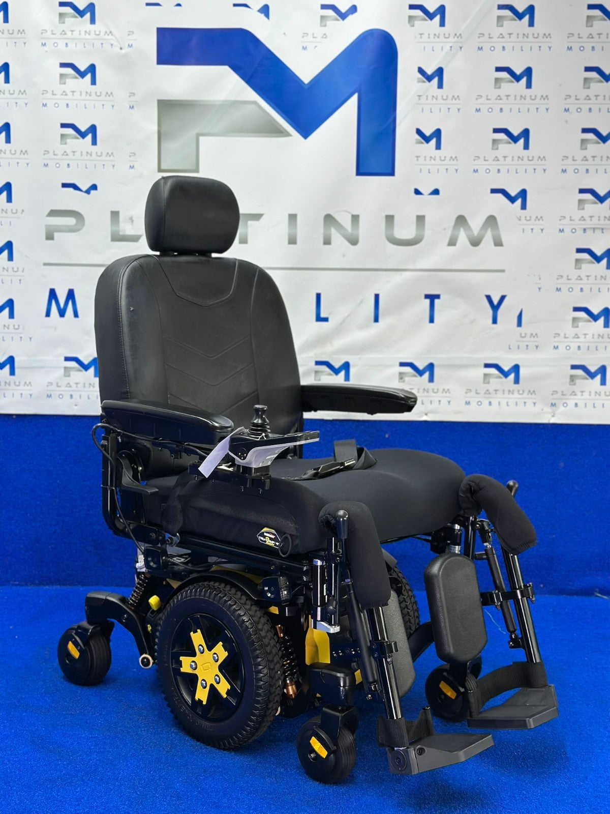 2025 Quantum Edge 3 Stretto Powerchair – 6mph Electric Wheelchair Narrow 1629