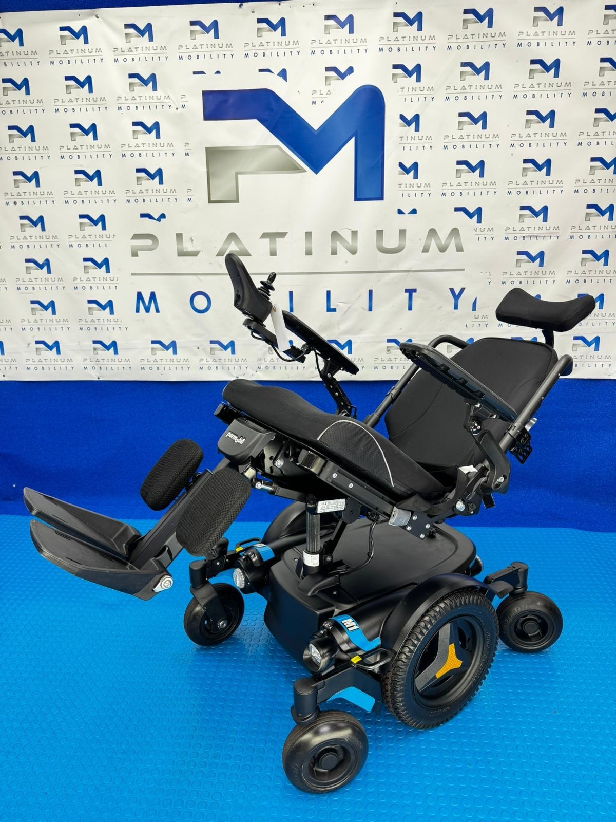 Permobil M1 Powerchair 5 mph Electric Wheelchair Mobility Tilt - Riser Legs 1726
