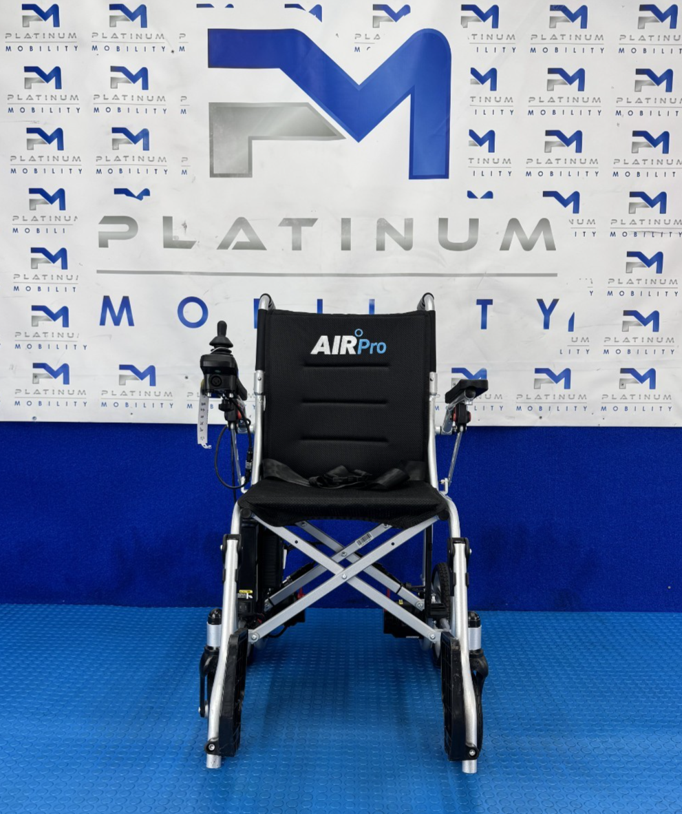 MONARCH AIR PRO LIGHTWEIGHT FOLDING POWERCHAIR 12.5KG TRAVEL 2335