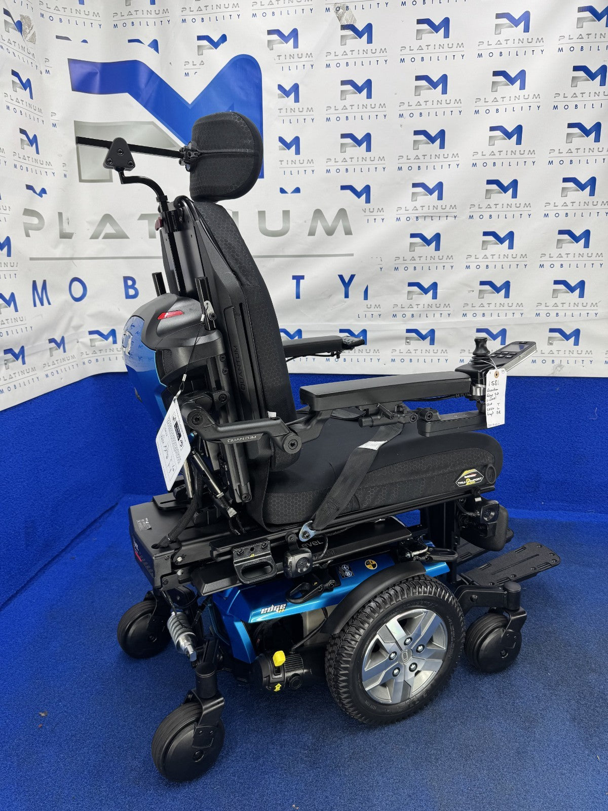 Quantum Q6 Edge 2.0 i-Level Powerchair – 6mph Electric Wheelchair 1581