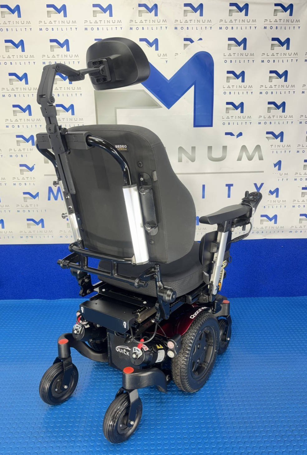 Sunrise Quickie Q300M Powerchair 6 mph Riser, Tilt Electric Wheelchair 4018