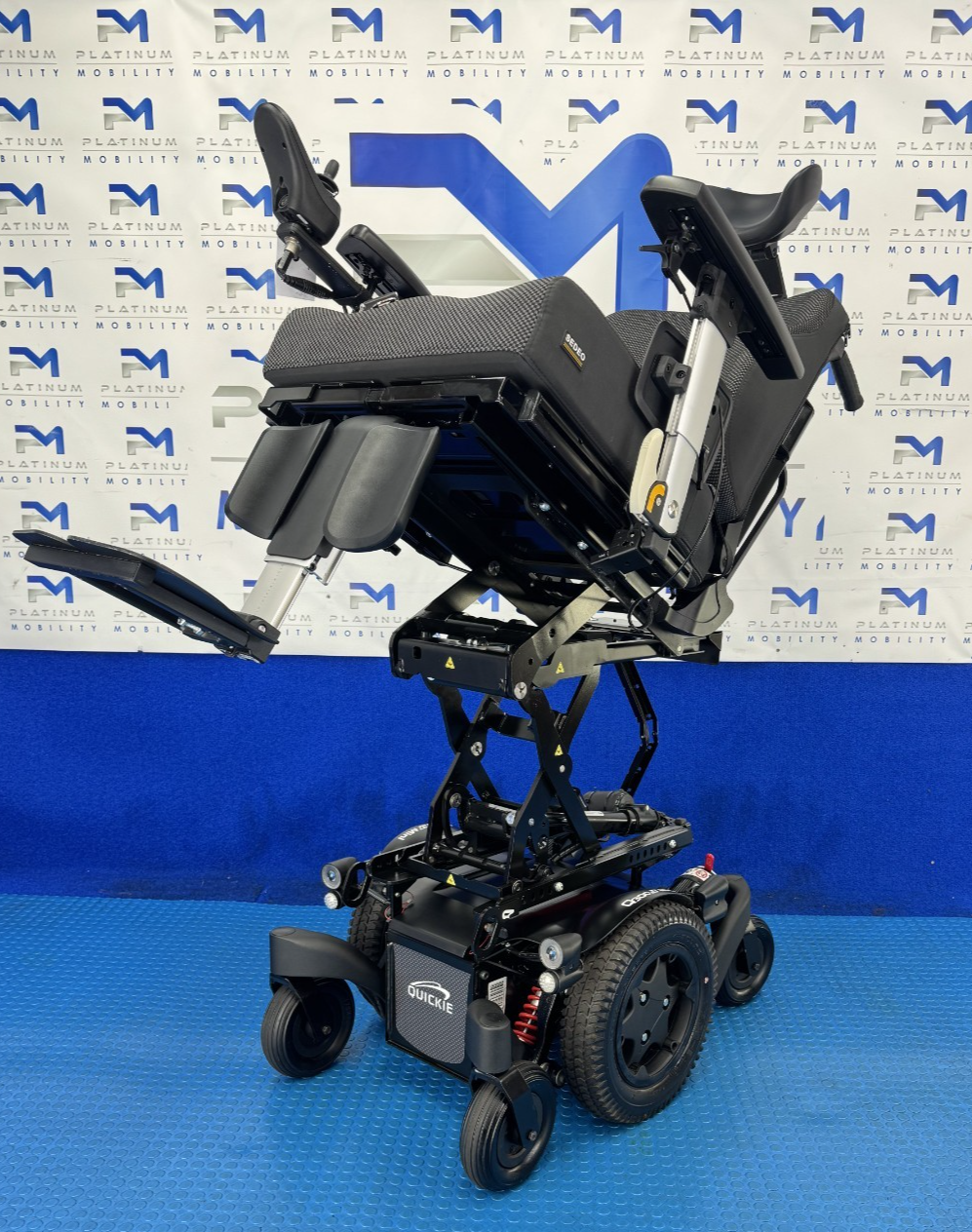 2025 Sunrise Quickie Q300M Powerchair 6 mph Riser, Tilt Electric Wheelchair 2820