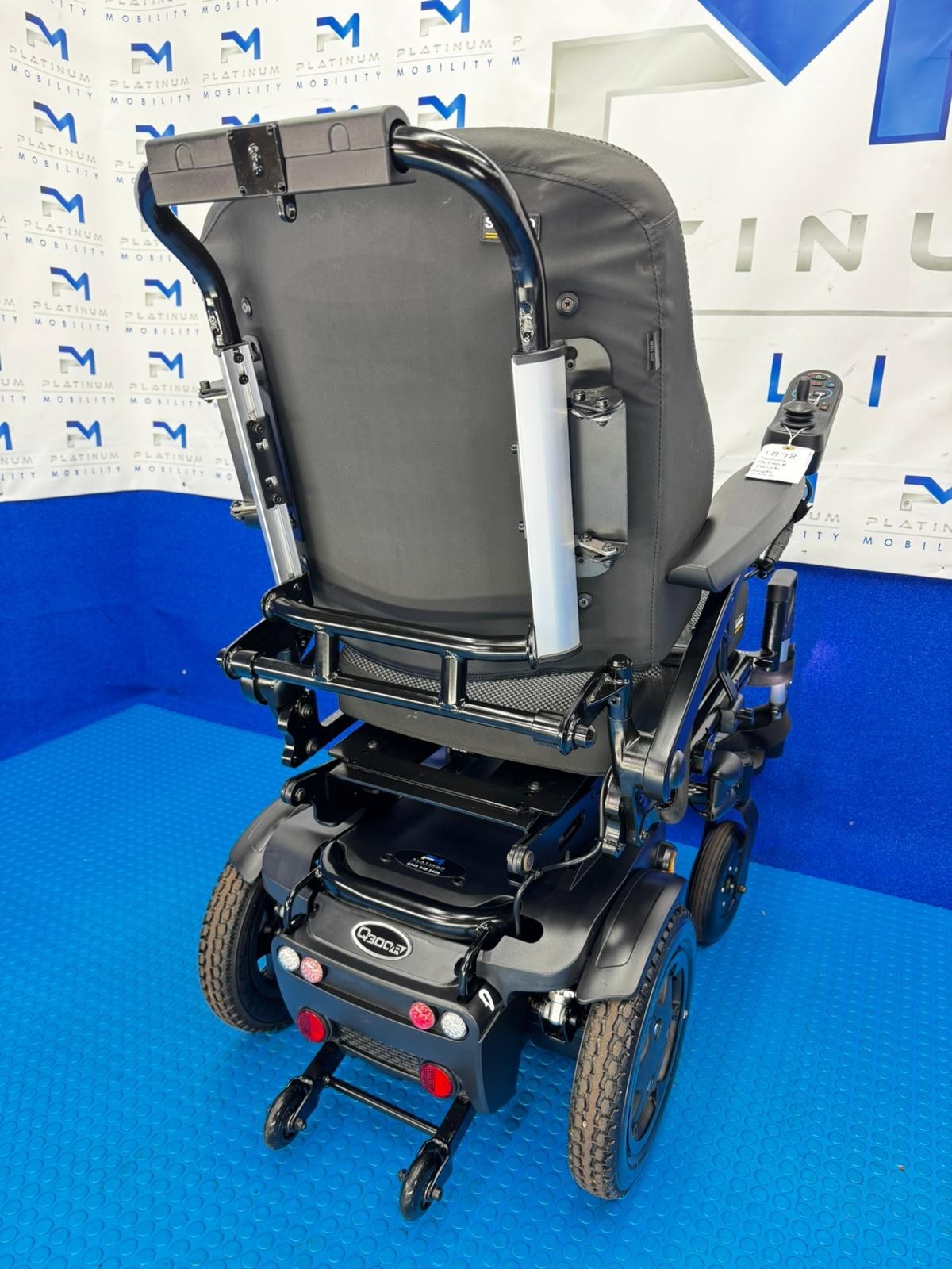 2025 Sunrise Medical Q300 R Powerchair 6MPH Electric Wheelchair 1878