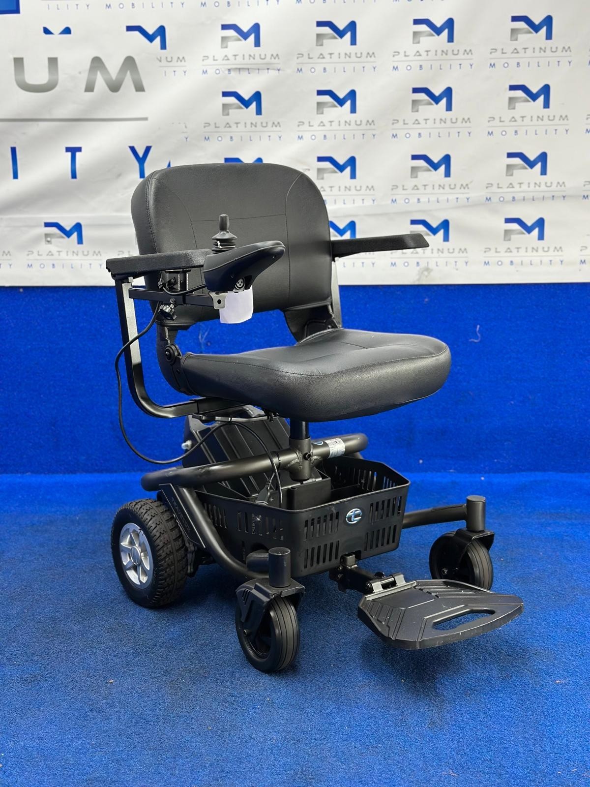 VAN OS TRAVELUX QUEST POWERCHAIR ELECTRIC WHEELCHAIR SMALL TRANSPORT 1414