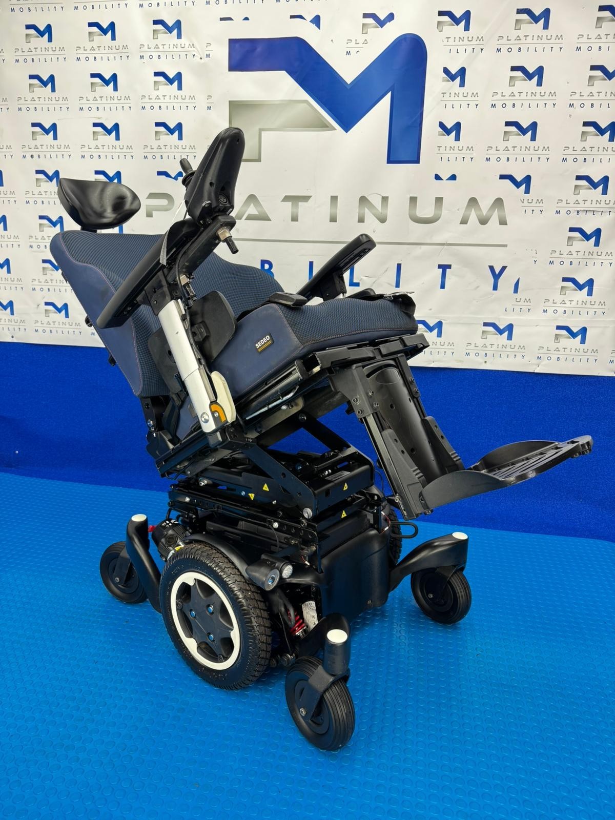 Sunrise Quickie Q500 M Powerchair – 6mph Riser Electric Wheelchair 1816