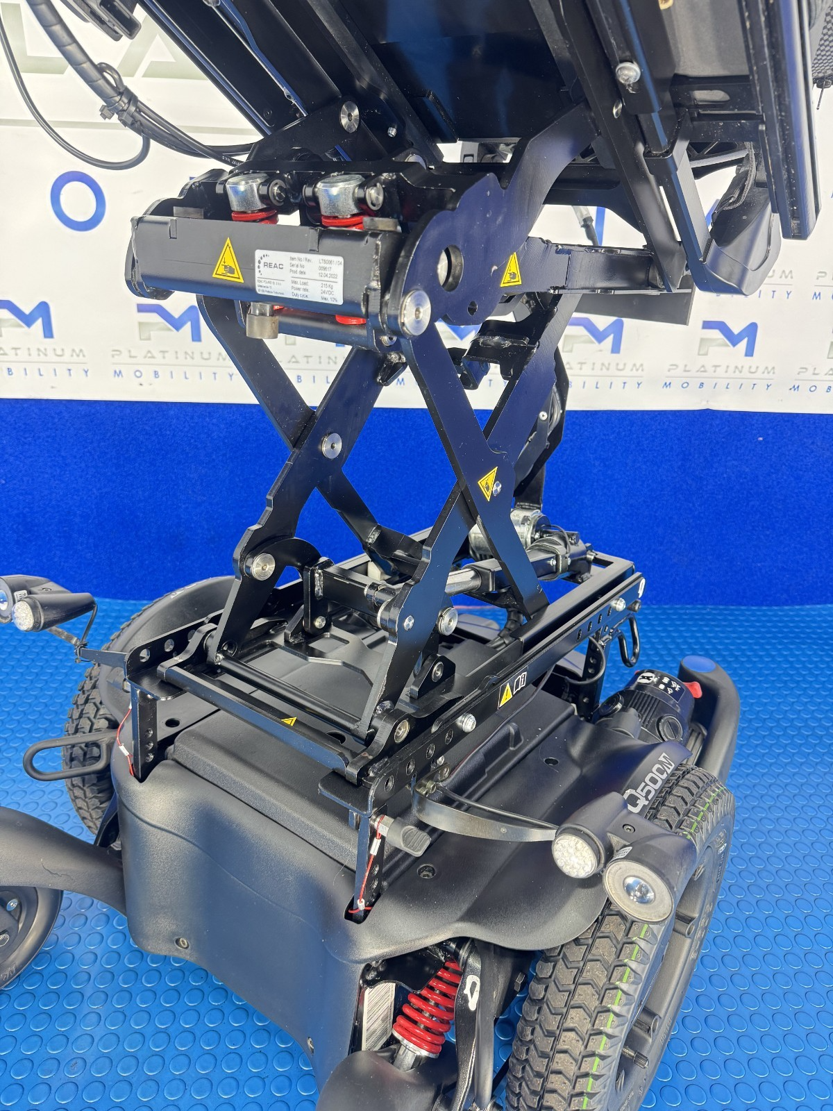 SUNRISE Q500M 6MPH Electric Powerchair ELECTRIC LEGS, RECLINE, RISER, TILT 4012