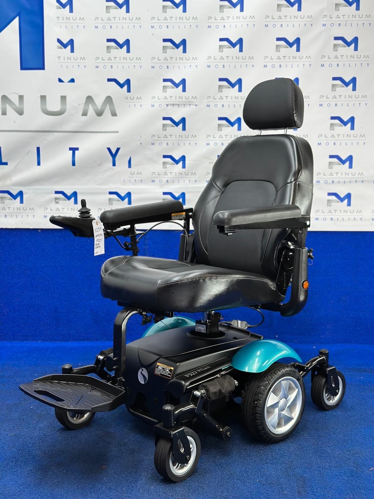 Rascal P327 Mini Powerchair – Riser, 4mph Mid-Wheel Electric Wheelchair (1199)