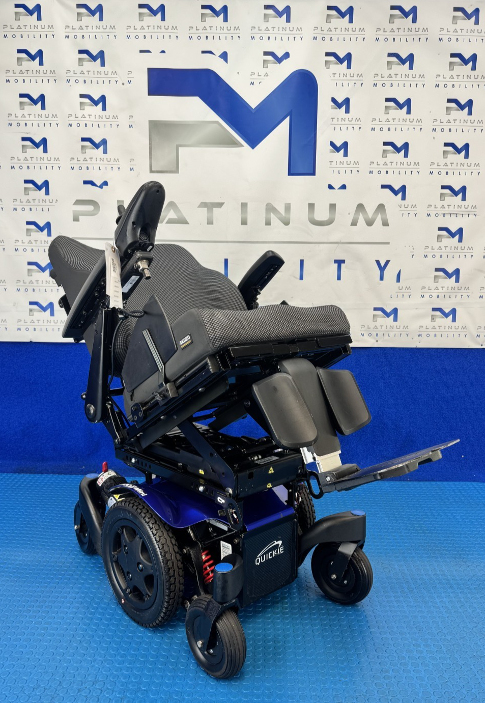Sunrise Quickie Q300M Mini Powerchair 4 mph Riser, Tilt Electric Wheelchair 2361