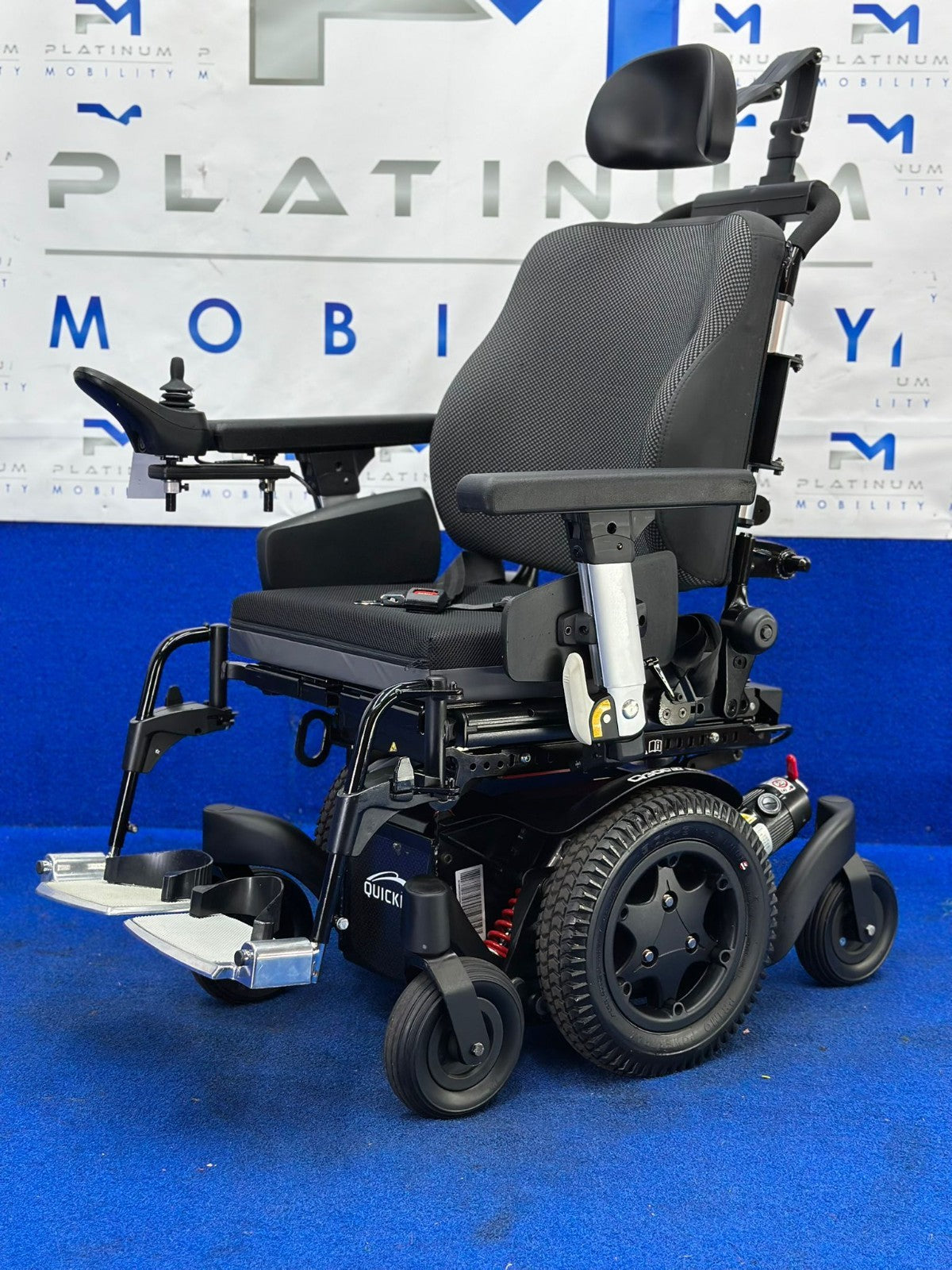 Quickie Q300M Mini Powerchair 4 mph Riser Electric Wheelchair by Sunrise (1706)