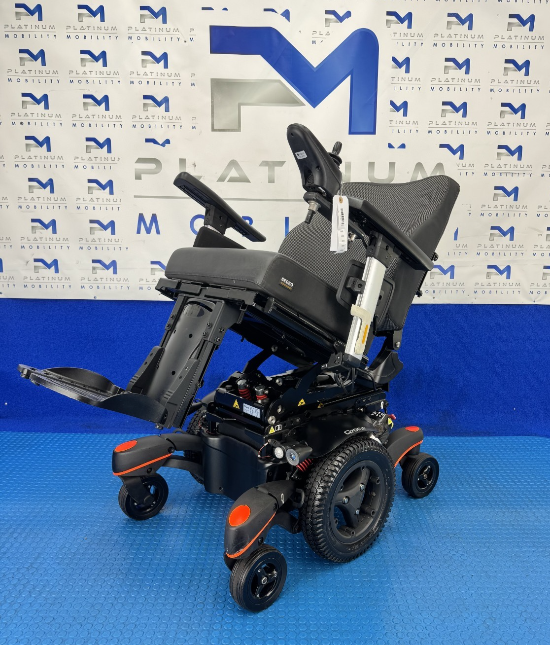 Sunrise Quickie Q700 M Powerchair – 6mph Riser Tilt Electric Wheelchair 2316