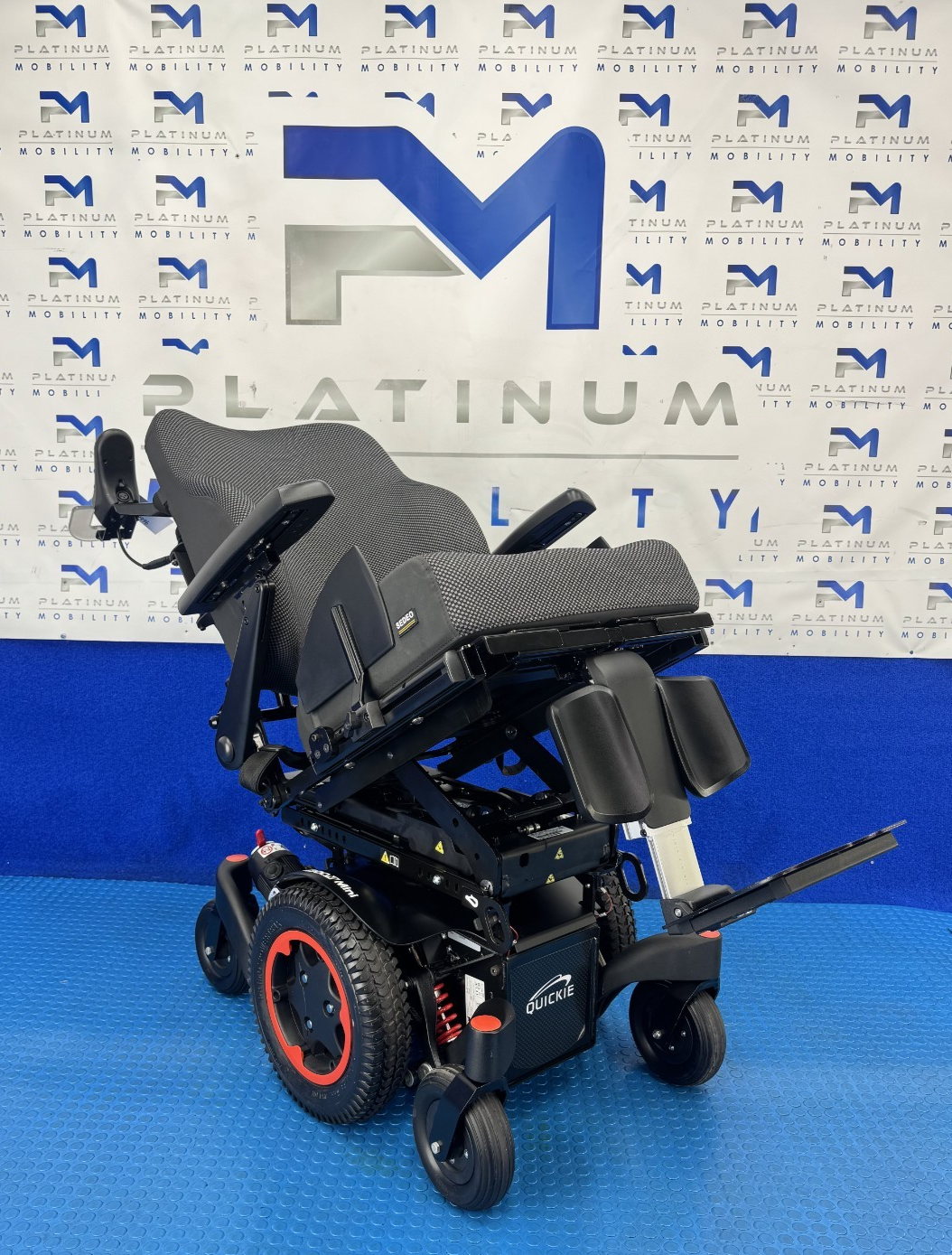 Sunrise Quickie Q300M Mini Powerchair 4 mph Riser, Tilt Electric Wheelchair 2807