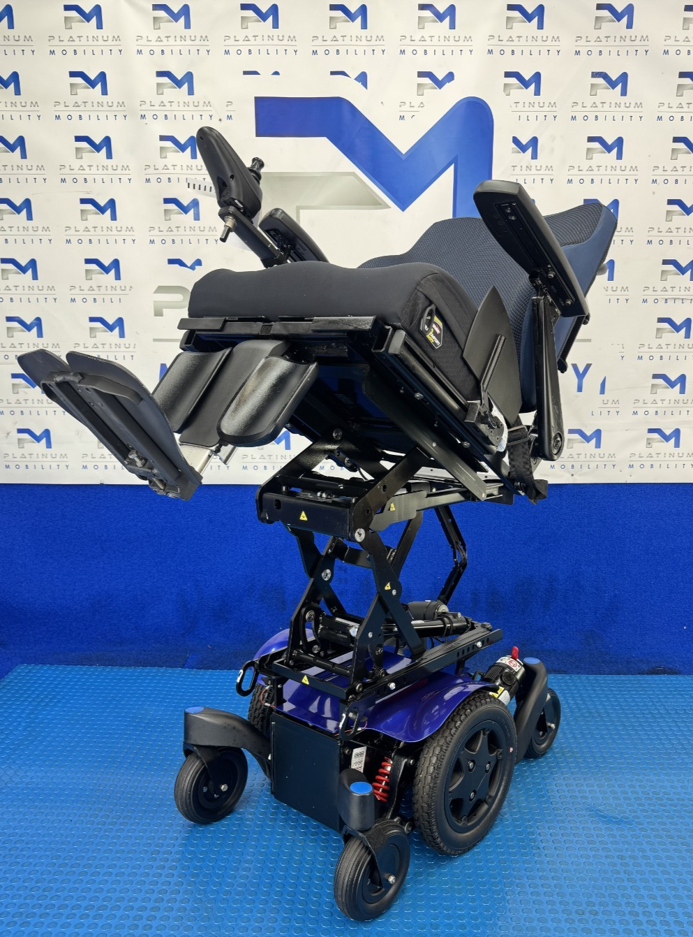 SUNRISE QUICKIE Q300M 4MPH ELECTRIC WHEELCHAIR RISER TILT POWERCHAIR 2383