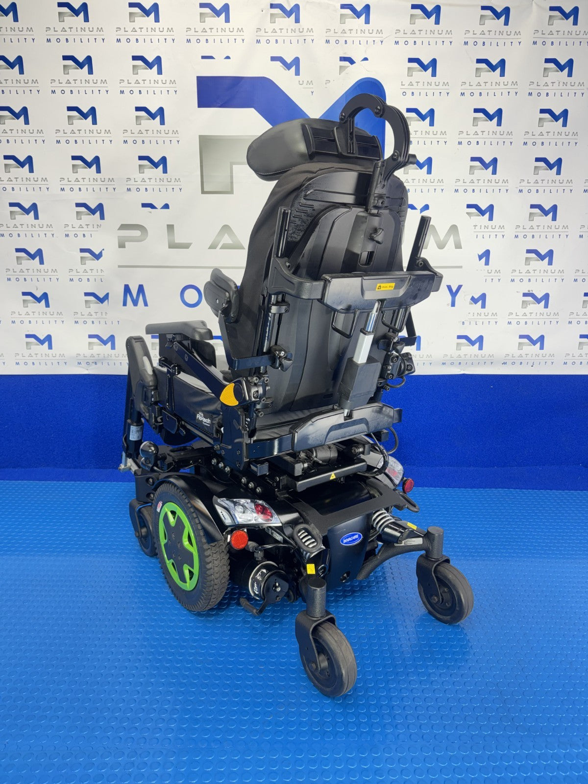 INVACARE TDX SP2 6 MPH MWD TILT ELECTRIC LEGS RECLINE POWERCHAIR 2706