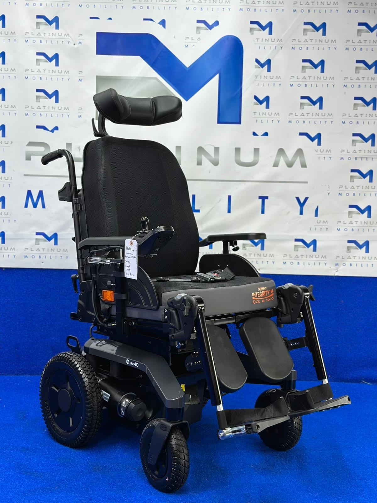 Invacare RX40 4MPH Electric Wheelchair Powerchair Mobility Riser 1644