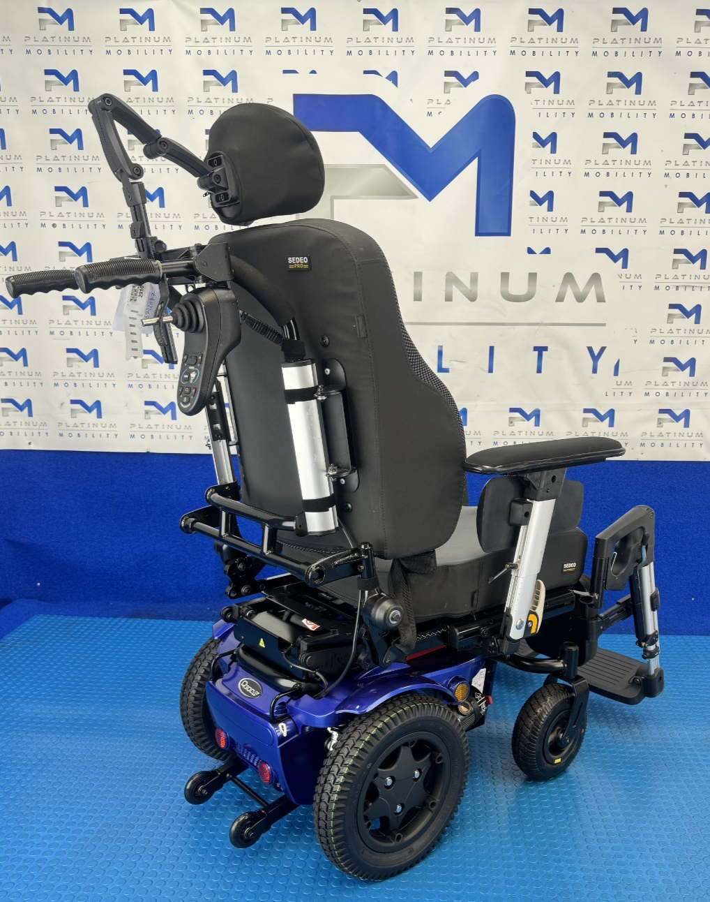 Sunrise Medical Q300 R Powerchair Tilt 4MPH Electric Wheelchair 2910