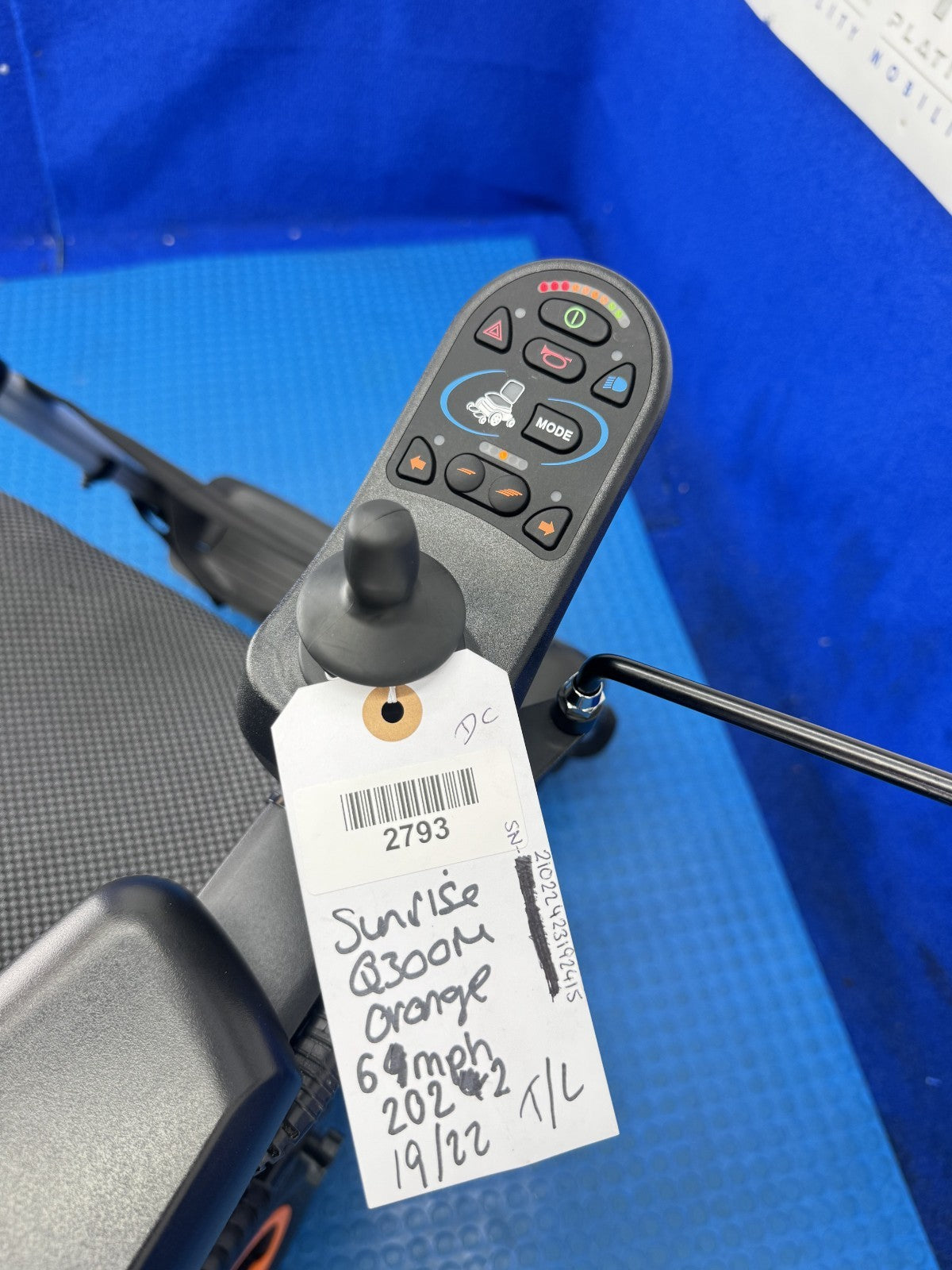 Sunrise Quickie Q300M Mini Powerchair 6 mph Riser, Tilt Electric Wheelchair 2793