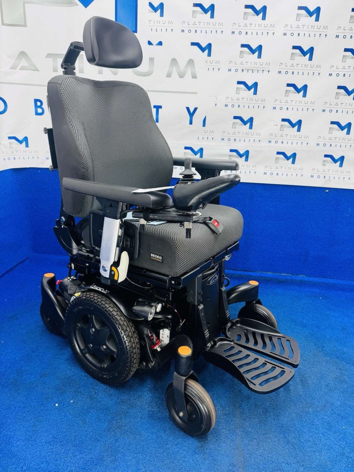 SUNRISE QUICKIE Q500 M 6MPH ELECTRIC WHEELCHAIR RISE MOBILITY POWERCHAIR 1082