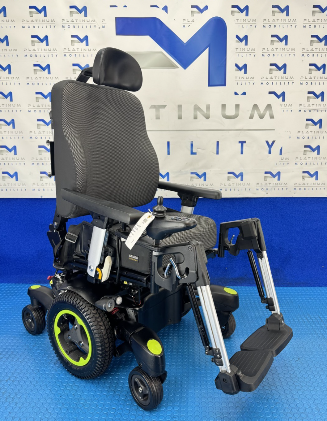 Sunrise Quickie Q700 M Powerchair – 6mph Riser Tilt Electric Wheelchair 2247