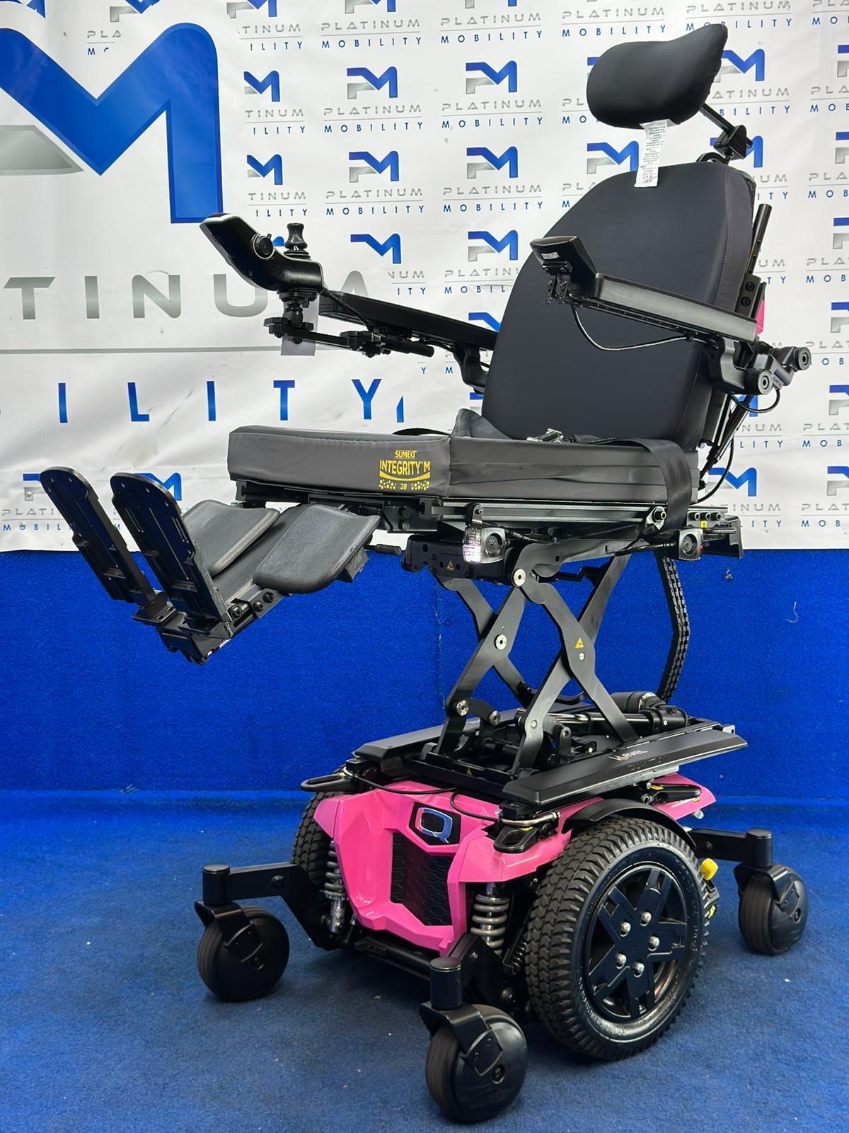 Quantum Q6 Edge 2.0 i-Level Powerchair – 6mph Electric Wheelchair (1230)