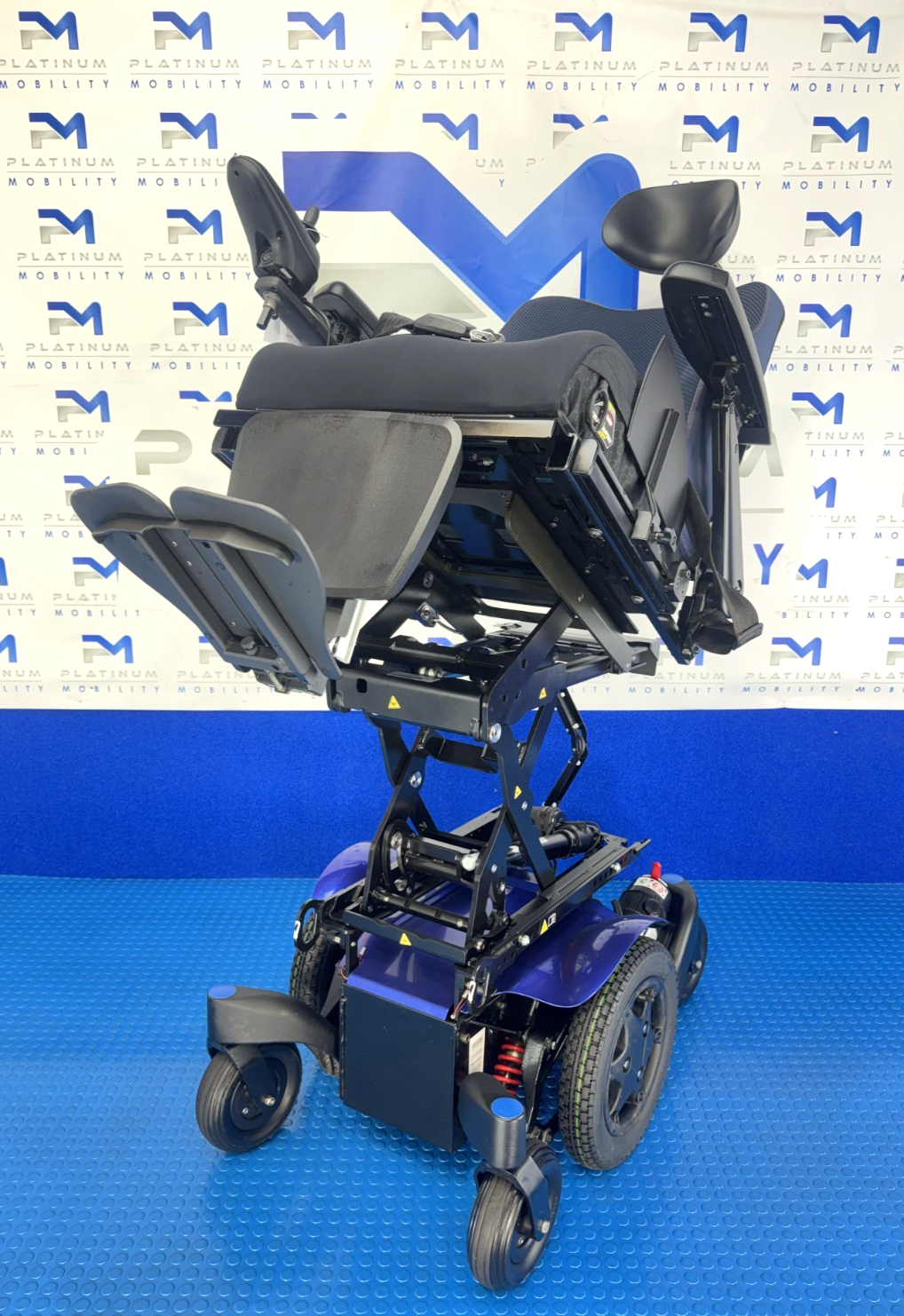 Sunrise Quickie Q300M Powerchair 4 mph Riser, Tilt Electric Wheelchair 2694