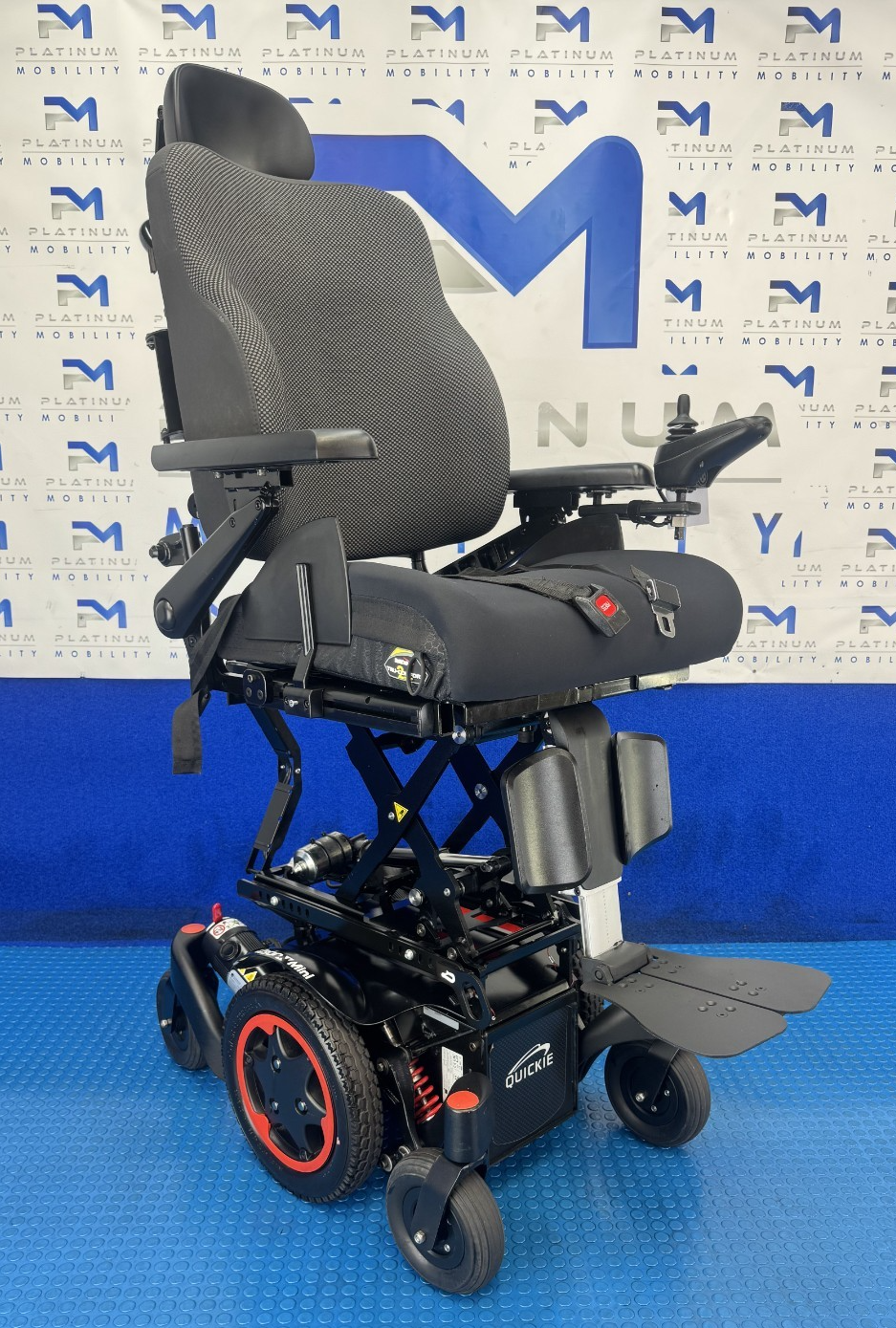 Sunrise Quickie Q300M Powerchair 6 mph Riser, Tilt Electric Wheelchair 2701