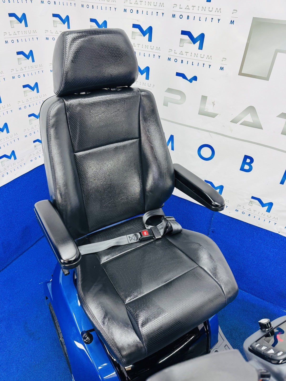 2025 Motion Healthcare Xcursion Mobility Scooter 8MPH Stunning!