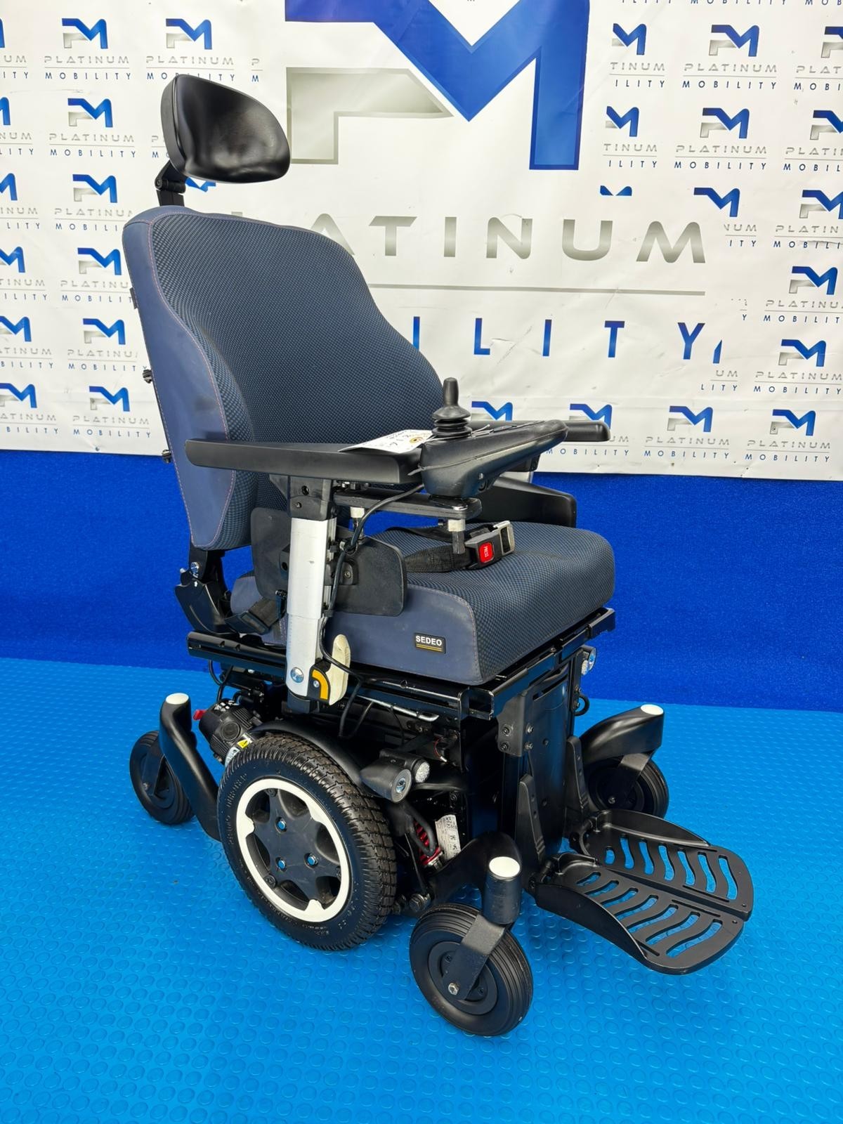 Sunrise Quickie Q500 M Powerchair – 6mph Riser Electric Wheelchair 1816