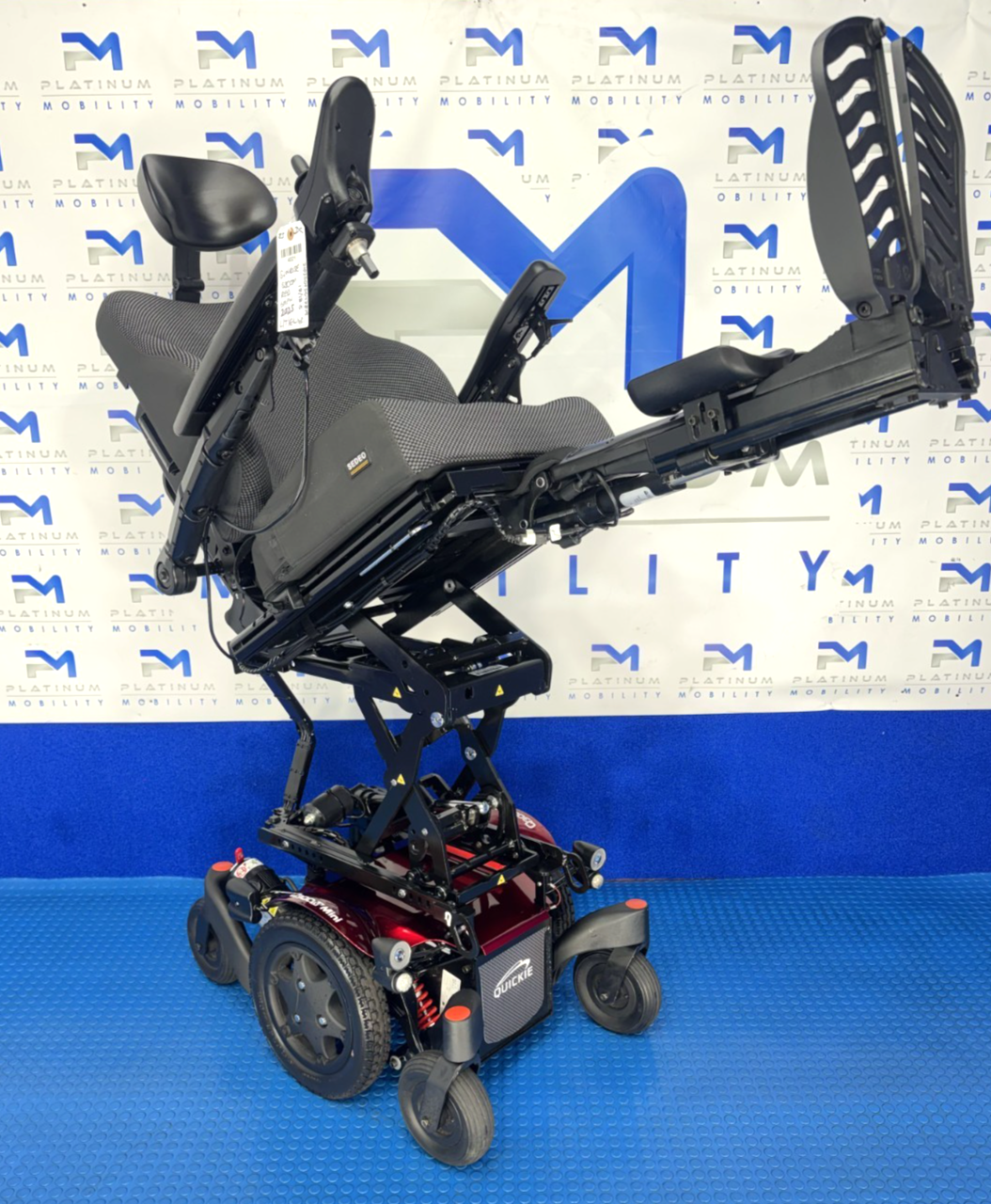 2025 SUNRISE QUICKIE Q300M 6MPH MANUAL RECLINE RISER TILT LEGS POWERCHAIR 4021