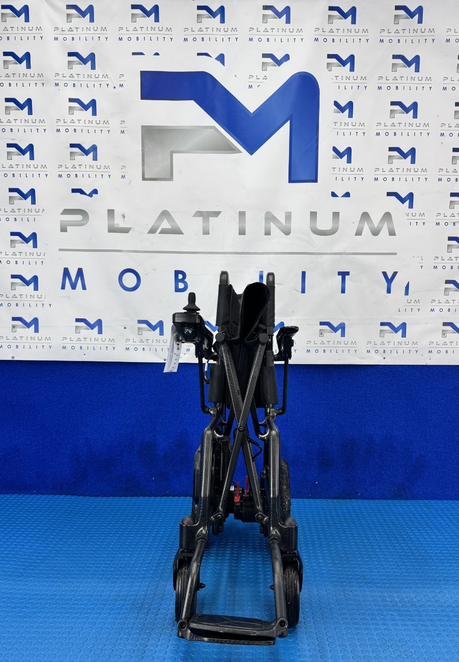 Carbon Fibre Ultra Lightweight Powerchair 12.8kg. Motion Nitron Powerchair 2336