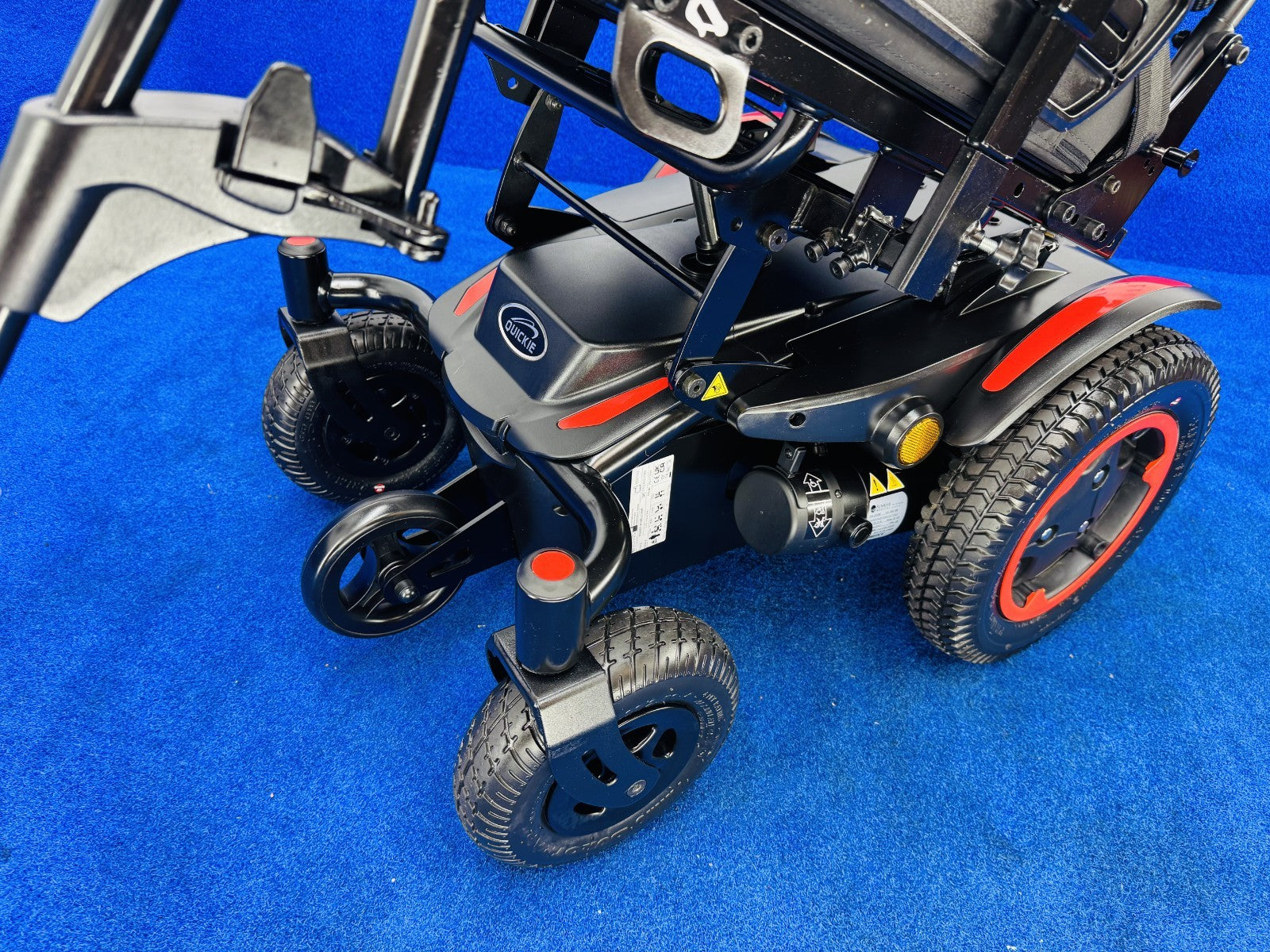 Sunrise Q200R 4mph Rear-Wheel Drive Electric Wheelchair Mobility Powerchair 1391