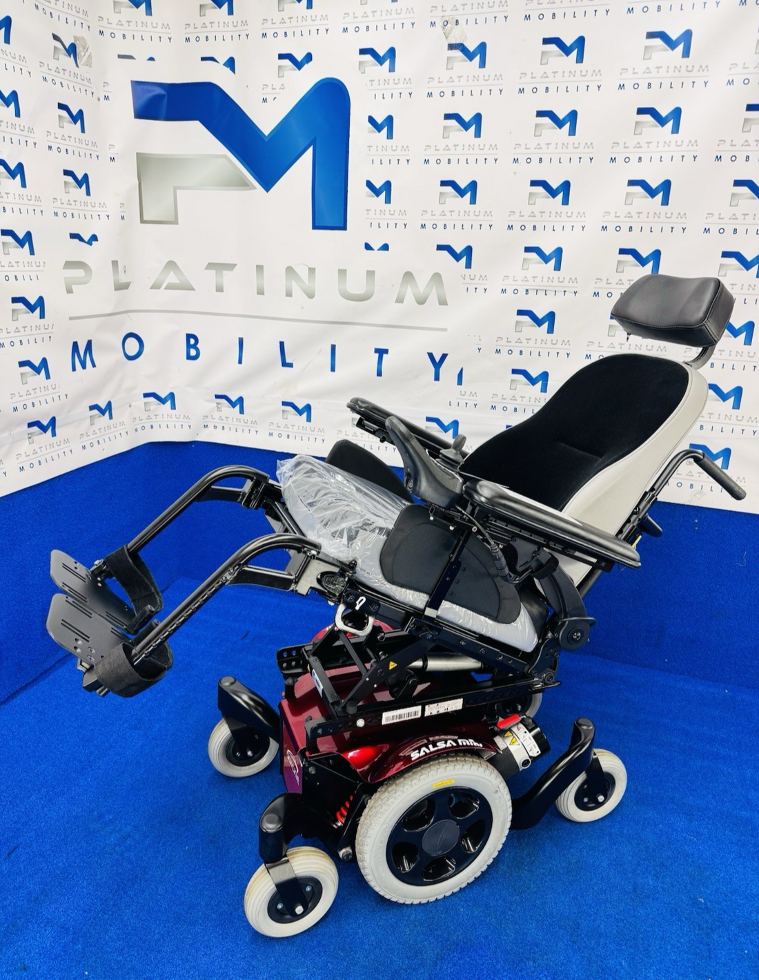 Quickie Salsa M2 Powerchair – 4mph Electric Wheelchair by Sunrise (1351)