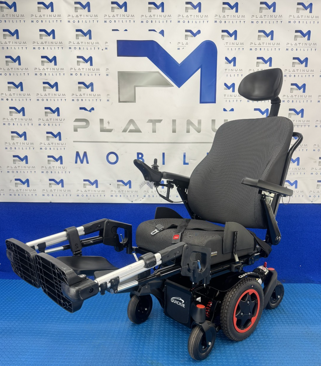 2025 Sunrise Q300M Powerchair 4MPH Electric Riser, Tilt, Legs Wheelchair 2916