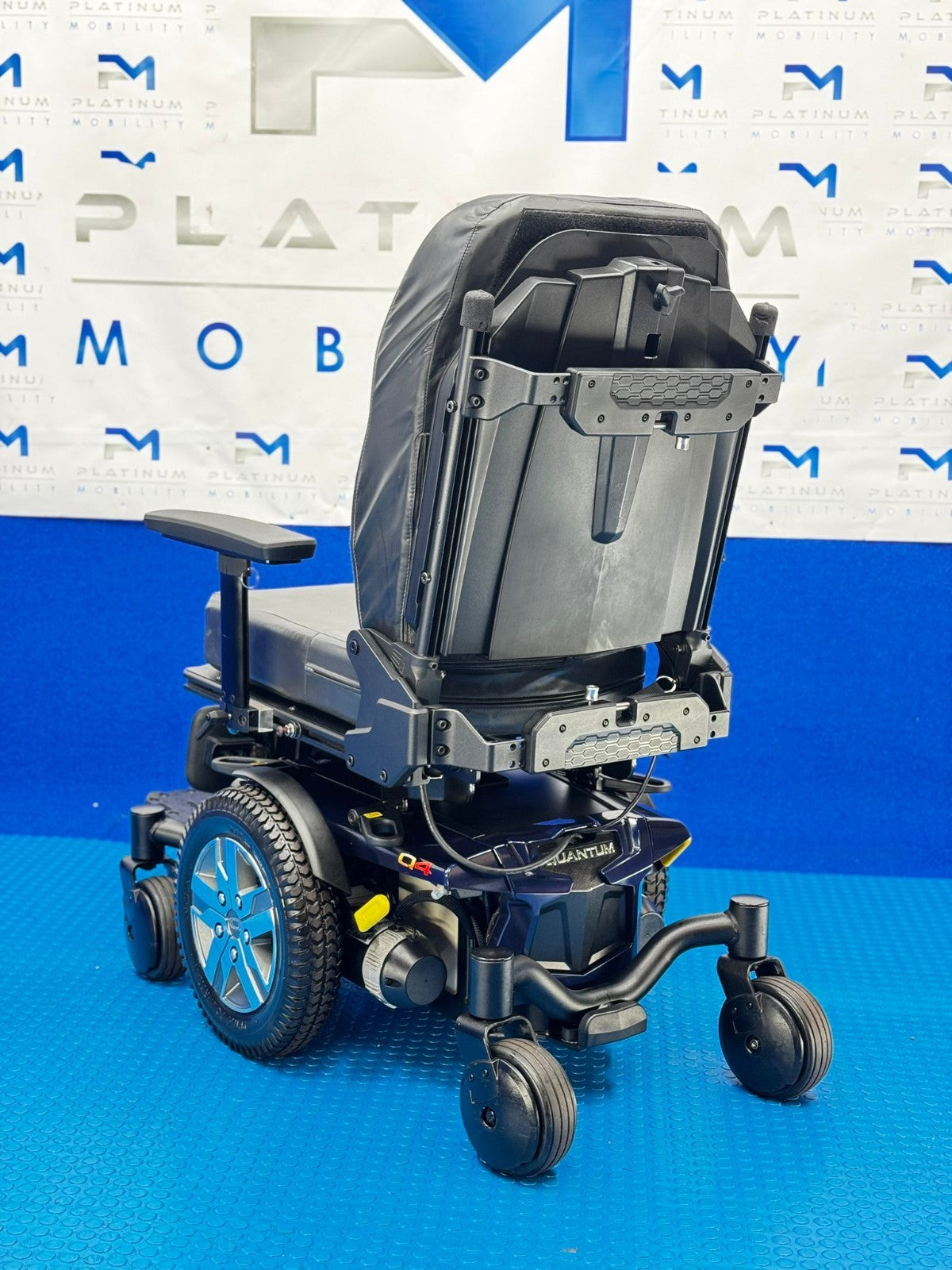 PRIDE QUANTUM Q4 MWD 5MPH ELECTRIC SEAT MOBILITY POWERCHAIR WHEELCHAIR Q6 1064