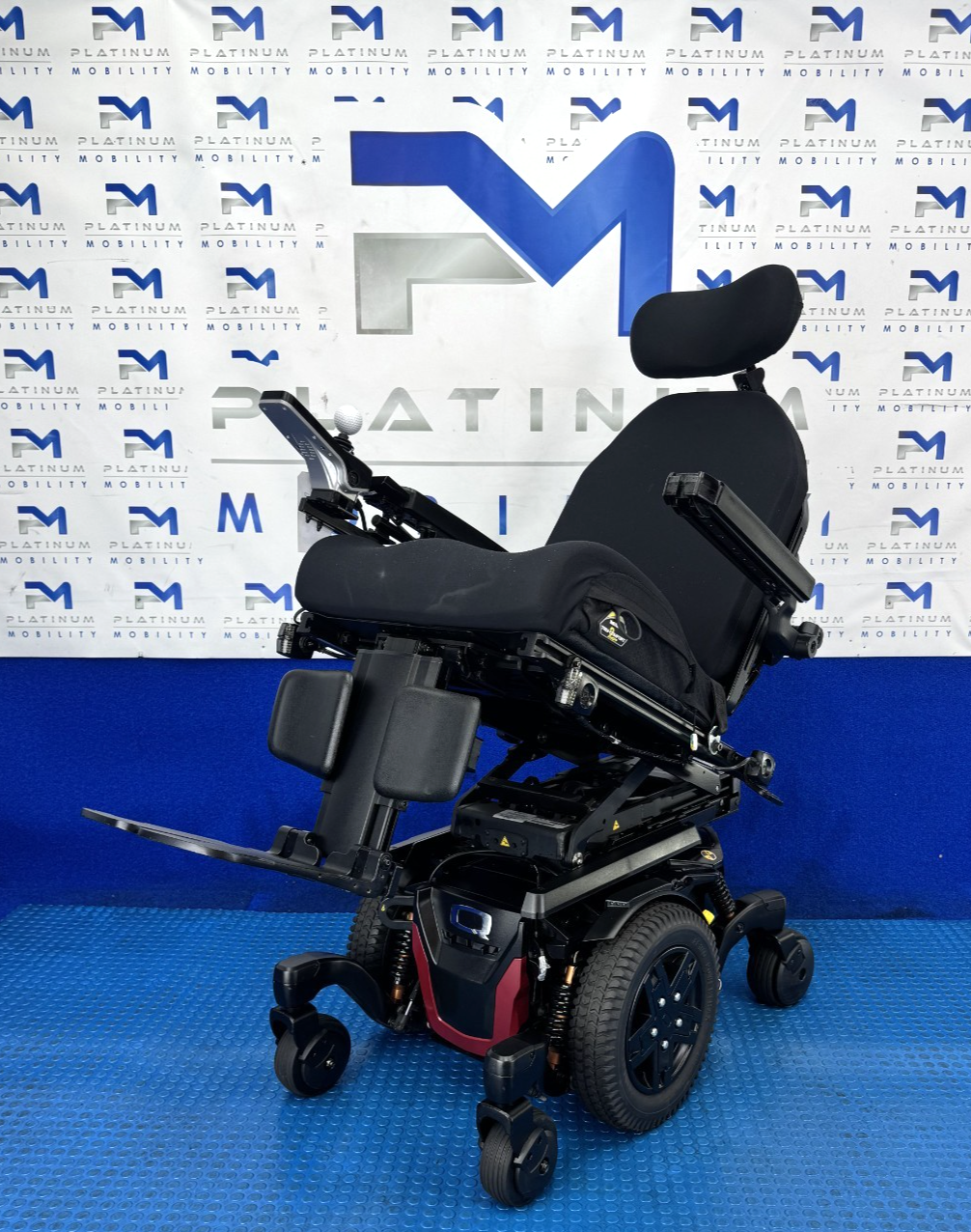 2025 PRIDE QUANTUM EDGE 3 STRETTO 6 MPH ELECTRIC MOBILITY POWERCHAIR 2550