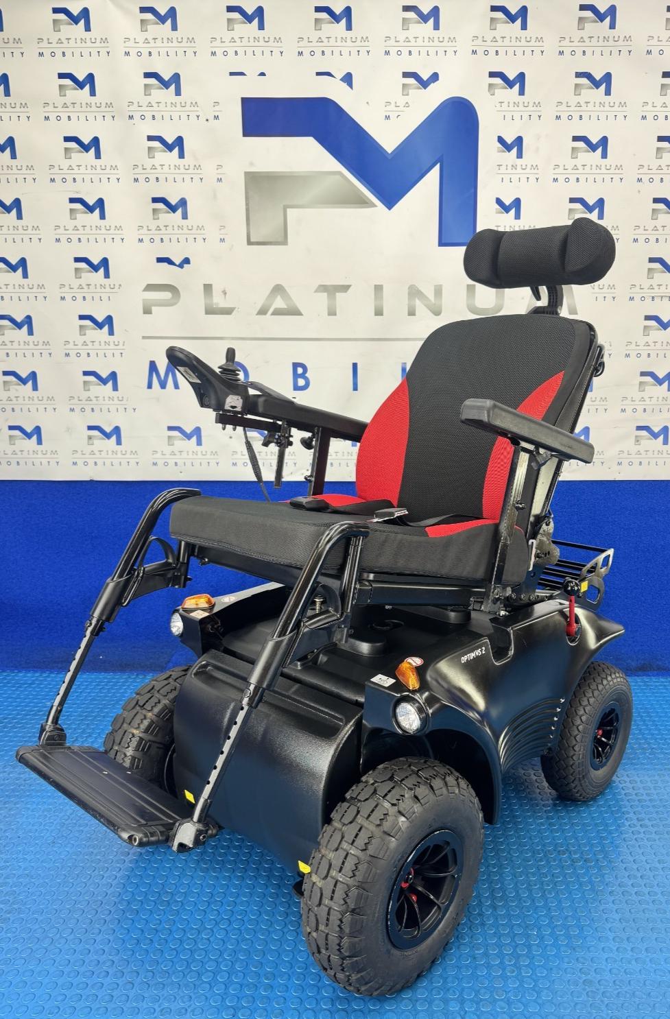Meyra Optimus RS 2 Rear Wheel Drive 8Mph New Batteries Solid tyres 2640
