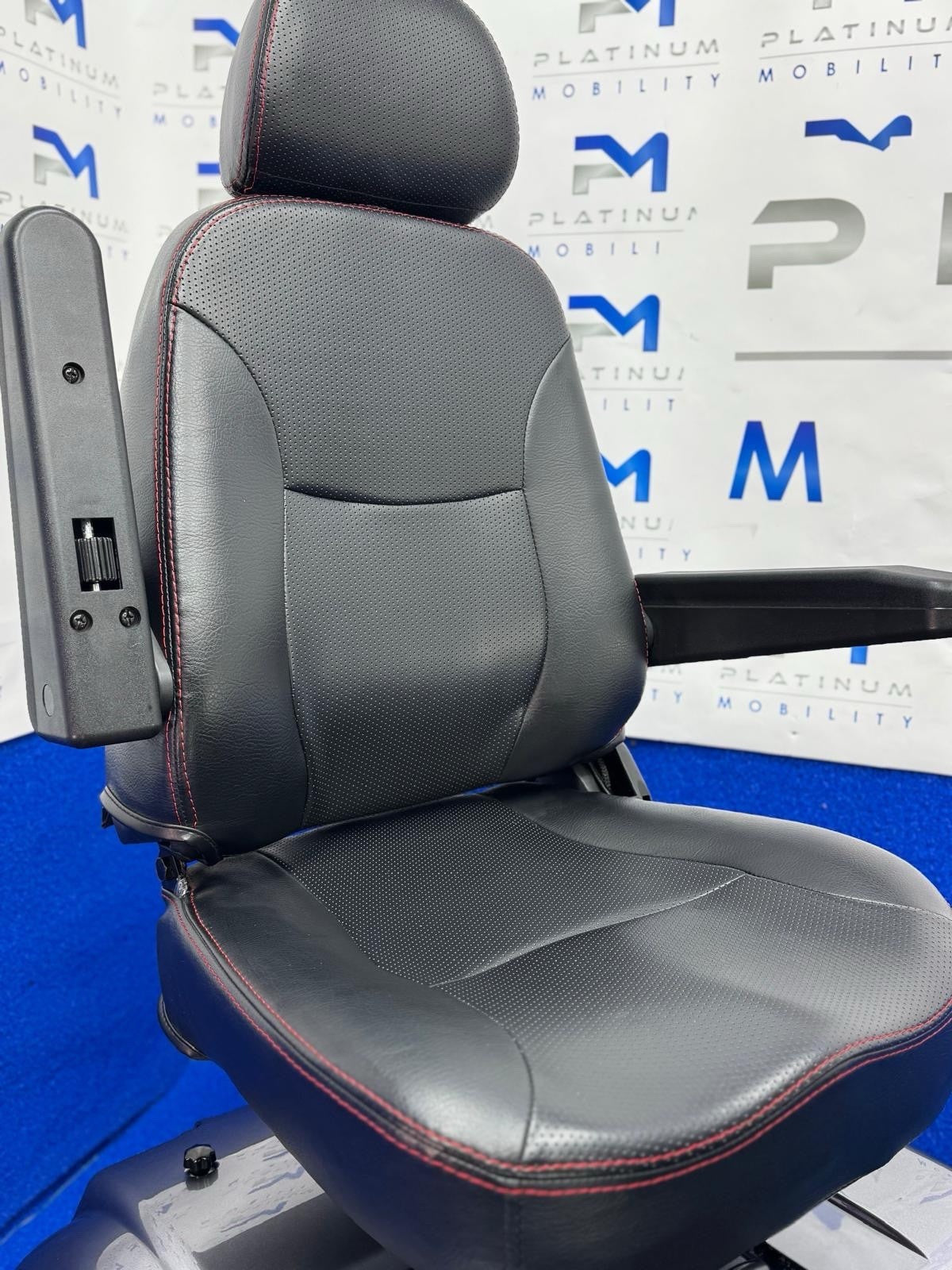 TGA Breeze Midi 4 All Terrain Mobility Scooter 8MPH 1796