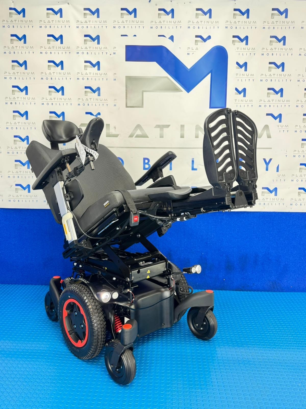 Sunrise Quickie Q500 M Powerchair – 6mph Riser Recline Electric Wheelchair 2265