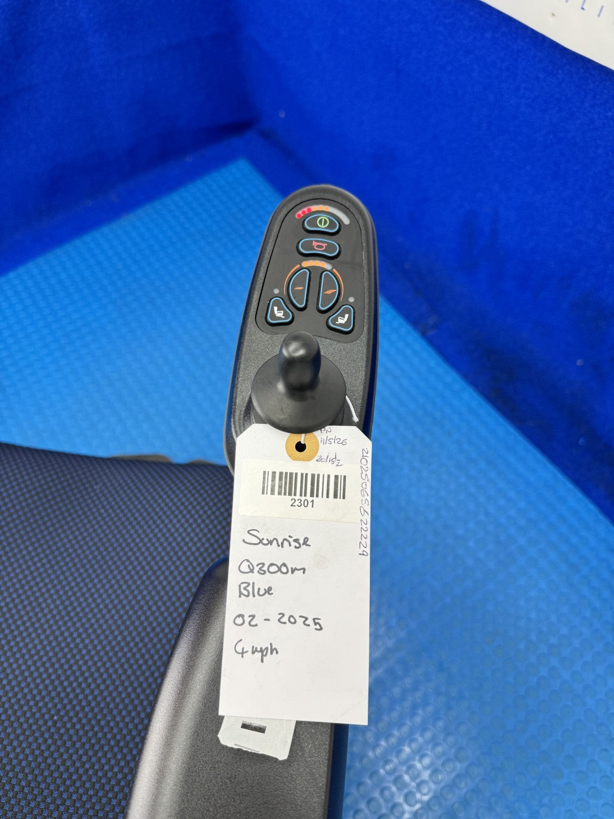 2025 SUNRISE QUICKIE Q300 MINI RISER TILT COMPACT POWERCHAIR REF 2301